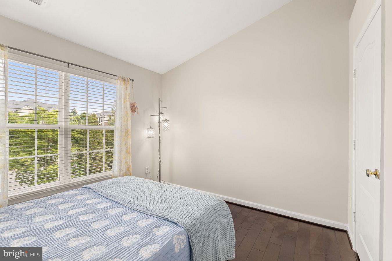 WOODLAND PARK - Residential