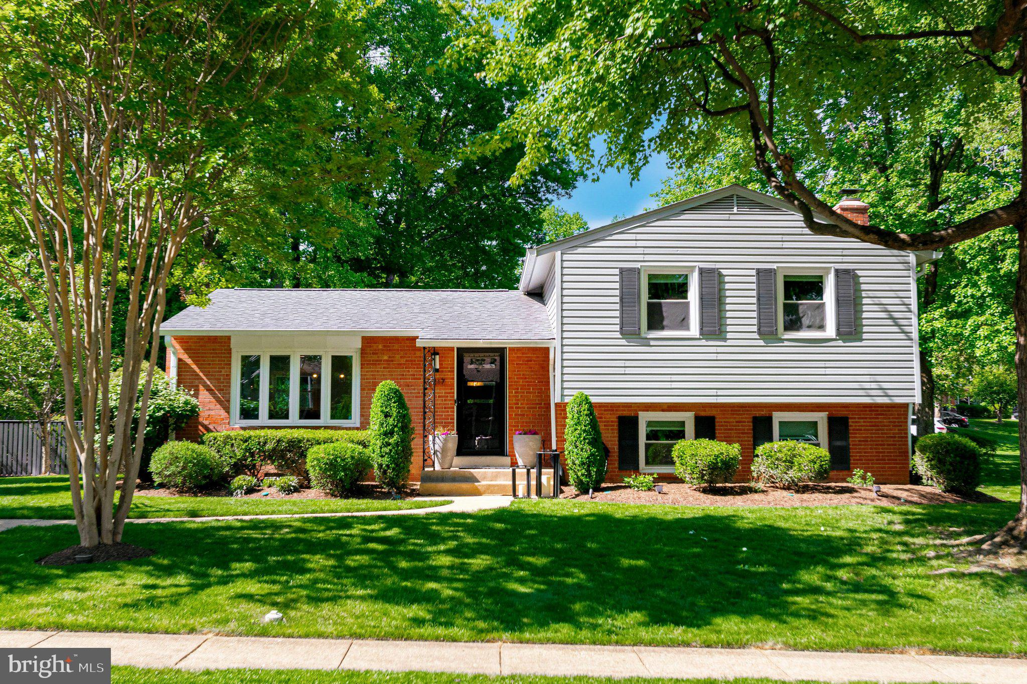 ROLLING VALLEY WEST - Residential