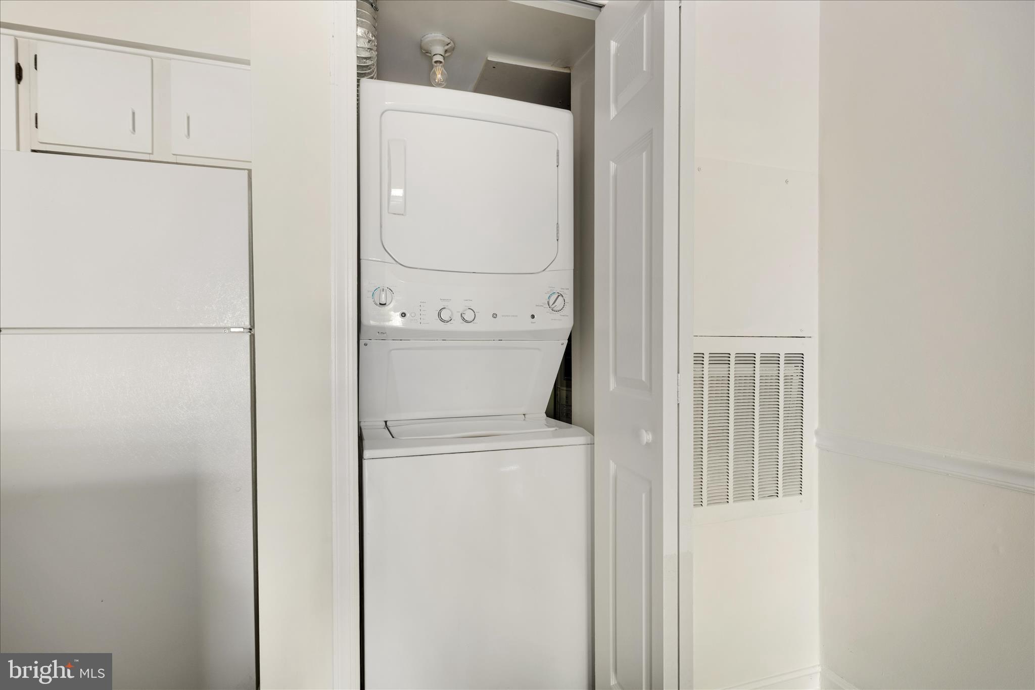 SARATOGA SPRINGS - Residential