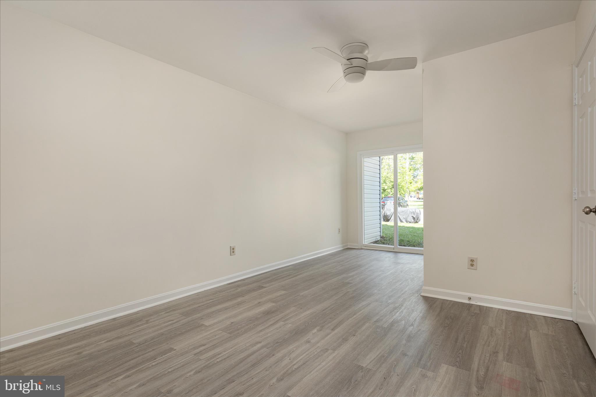 SARATOGA SPRINGS - Residential