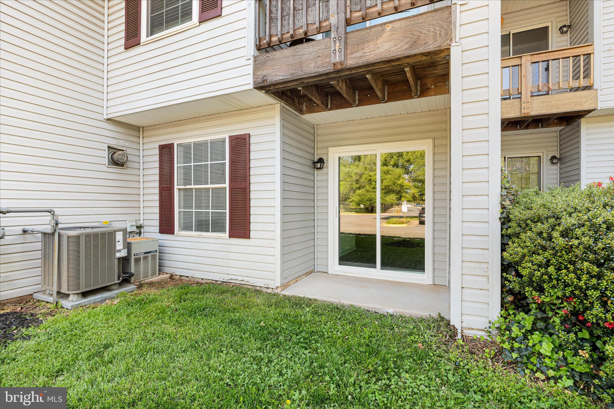 SARATOGA SPRINGS - Residential