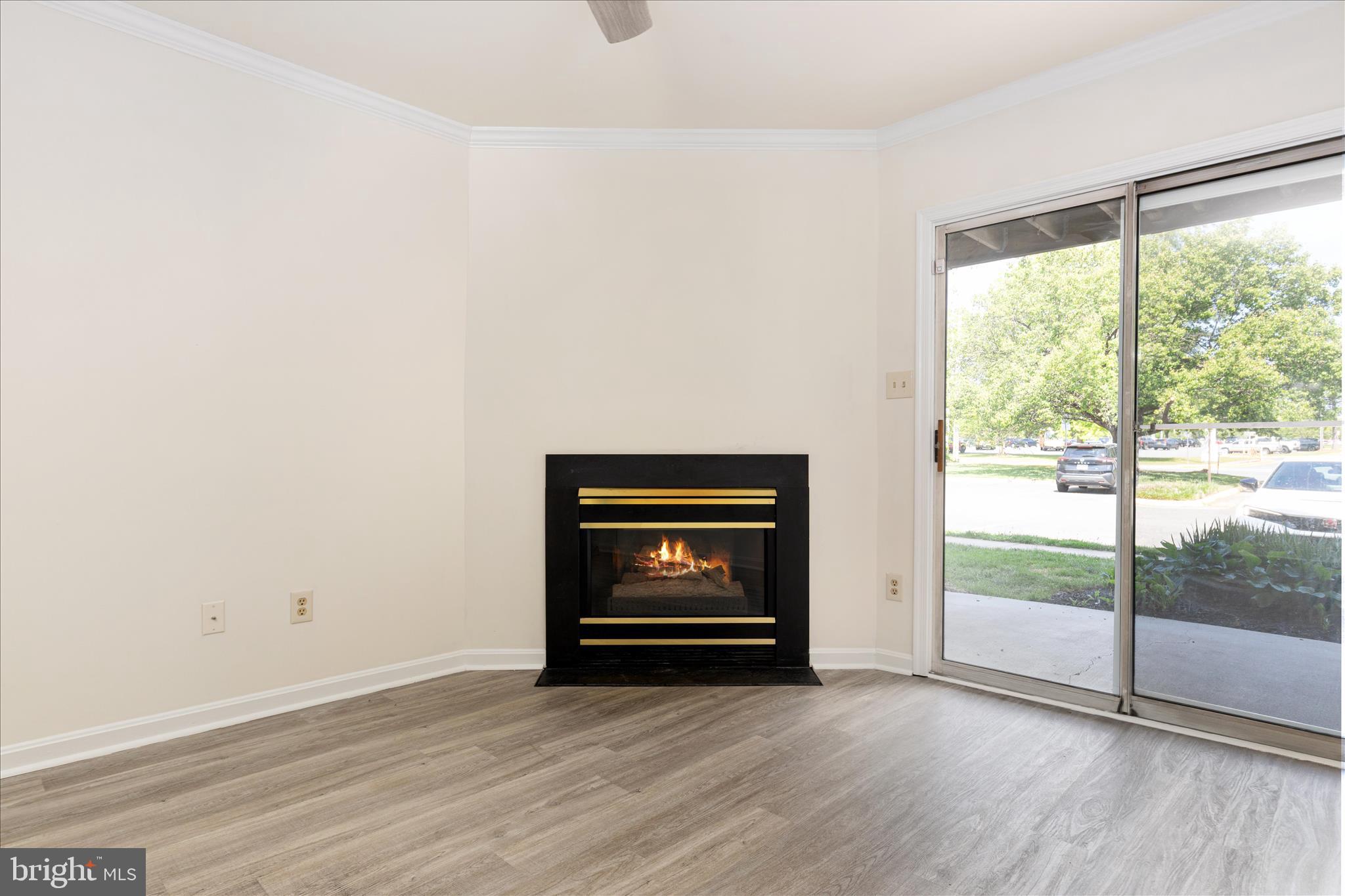 SARATOGA SPRINGS - Residential