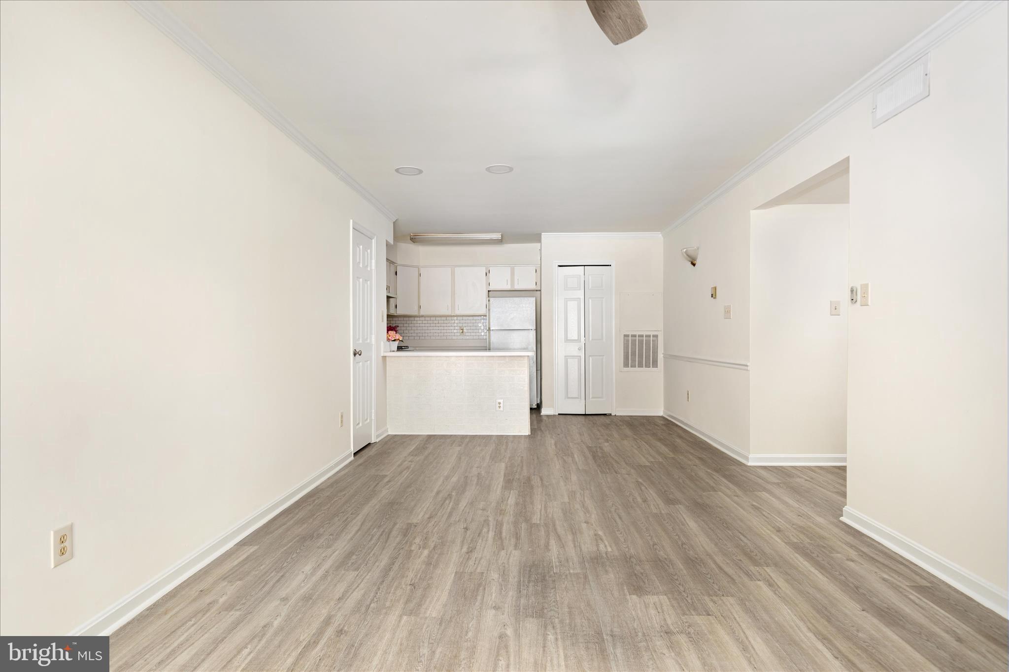 SARATOGA SPRINGS - Residential