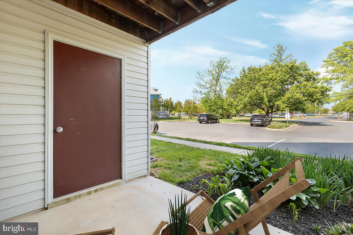 SARATOGA SPRINGS - Residential