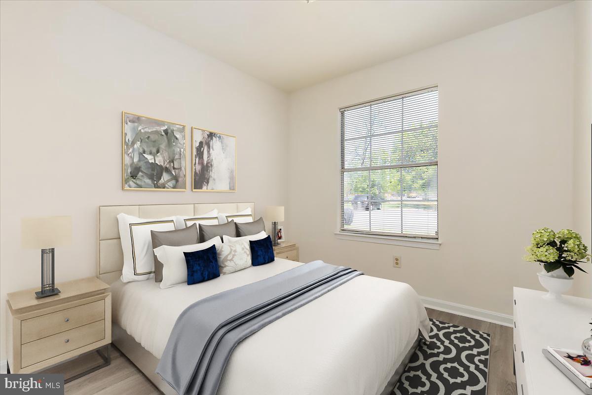 SARATOGA SPRINGS - Residential