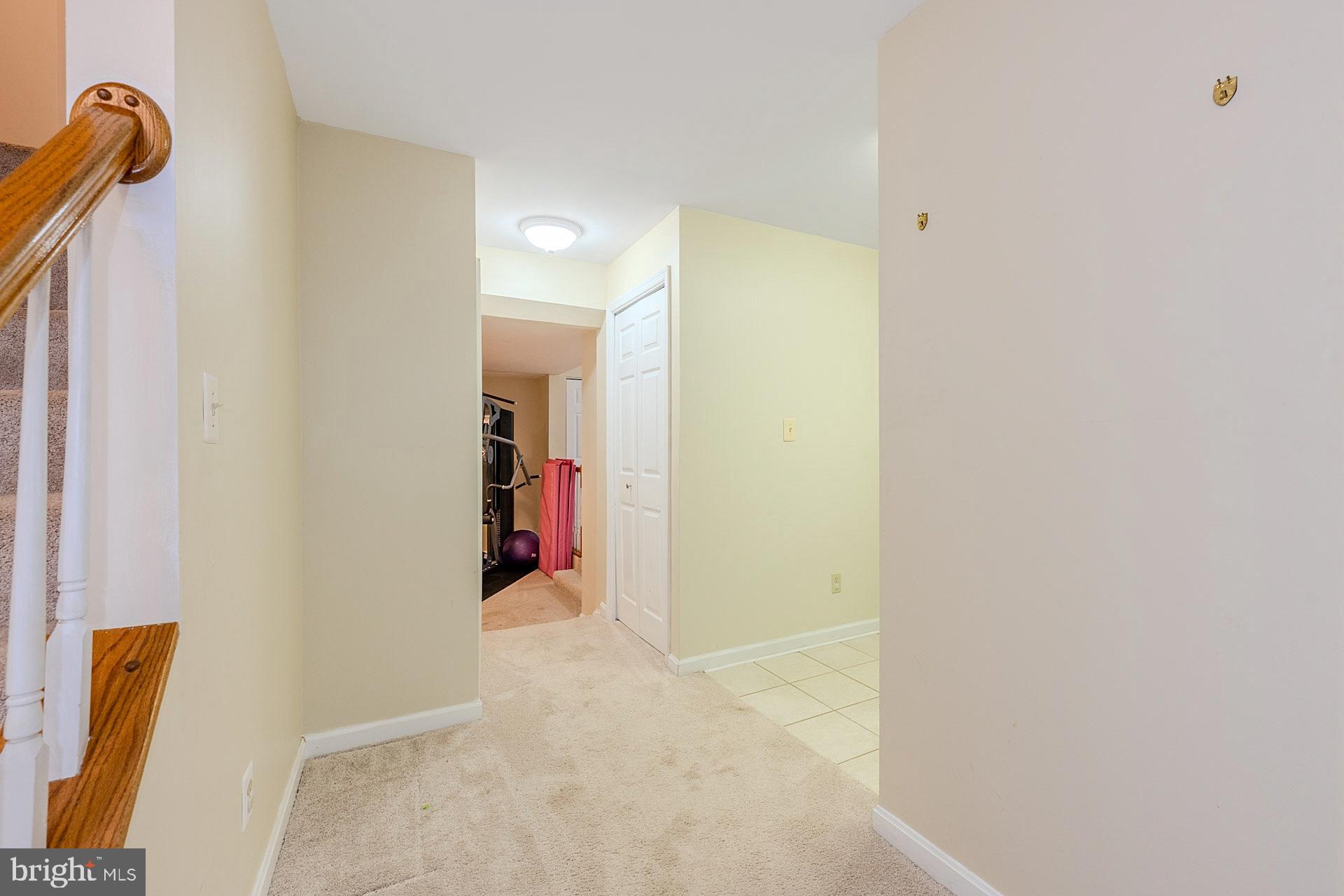 ASHBURN VILLAGE - Residential