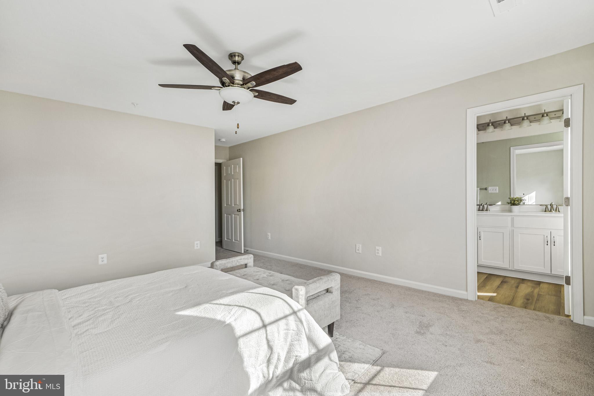 LAURELWOOD - Residential