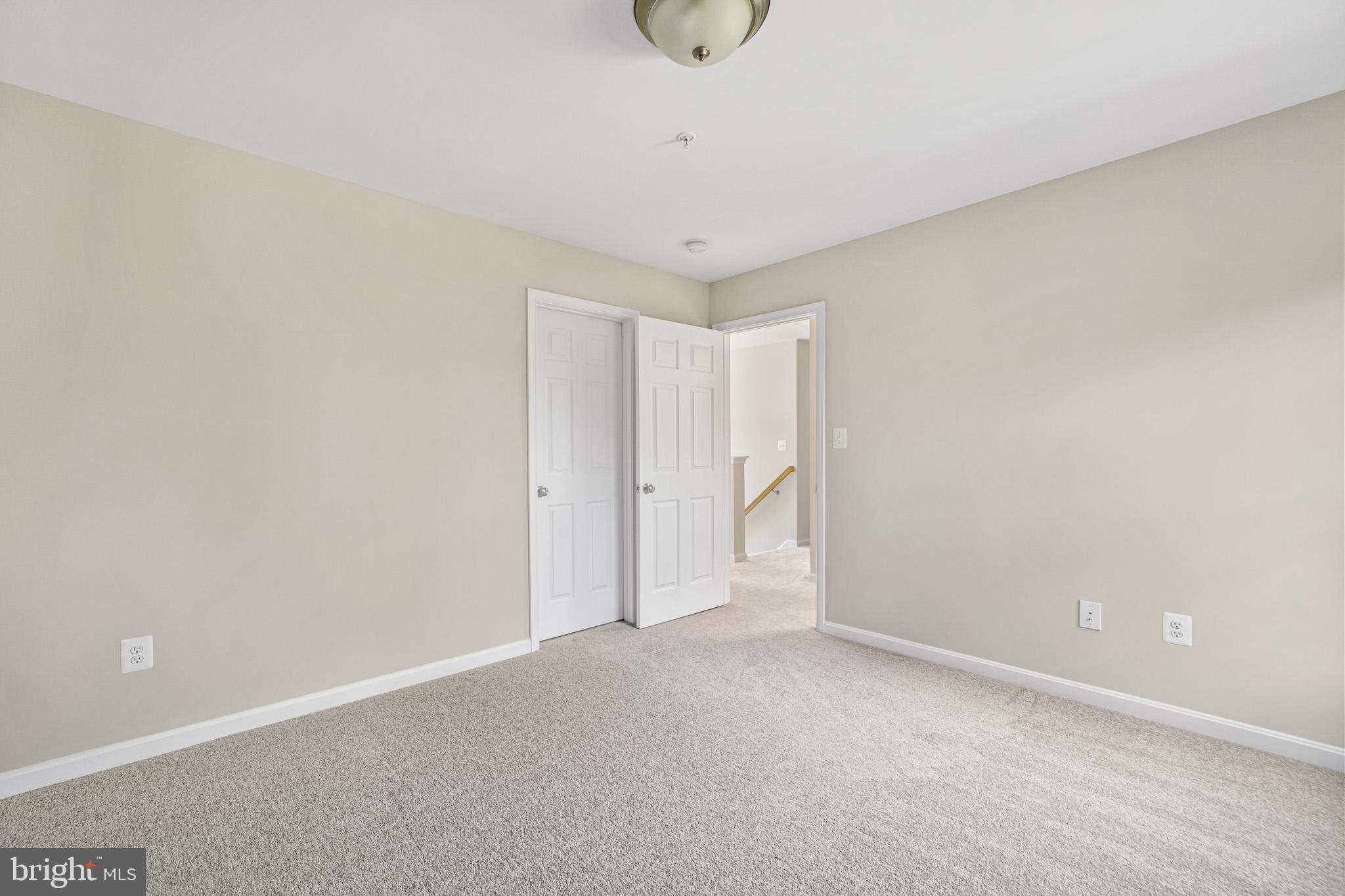 LAURELWOOD - Residential