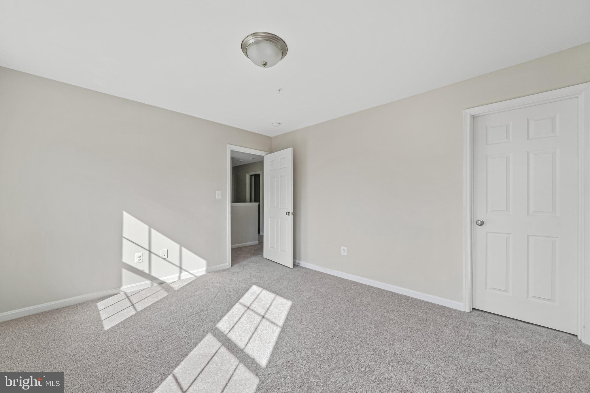 LAURELWOOD - Residential