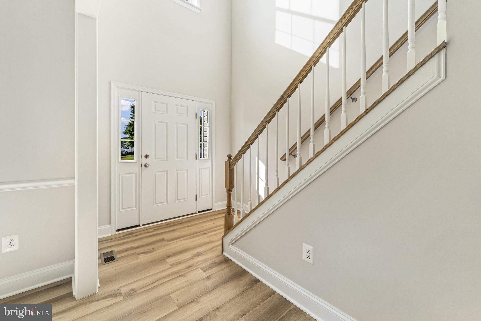 LAURELWOOD - Residential