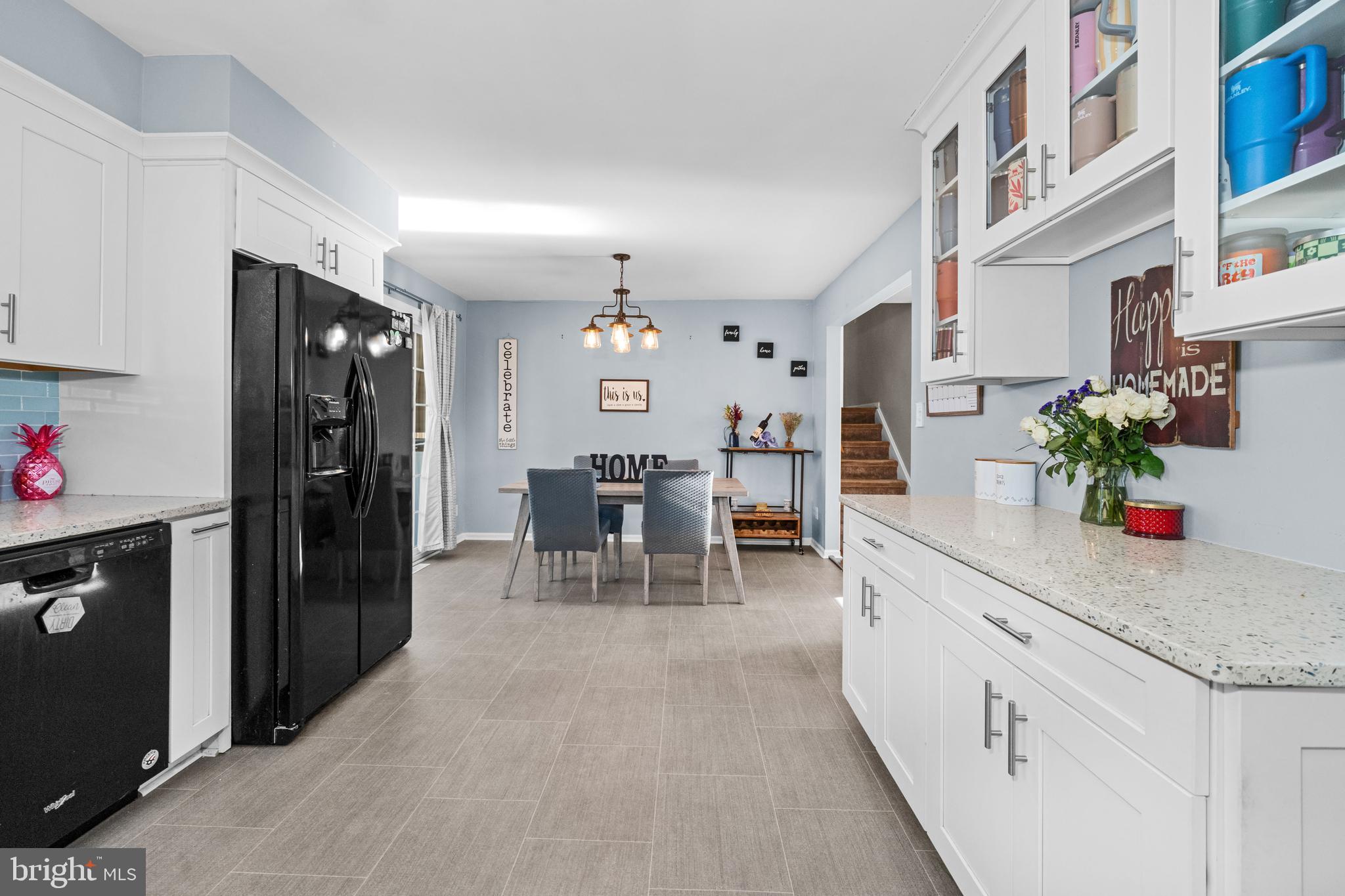 COUNTRY CREEK - Residential