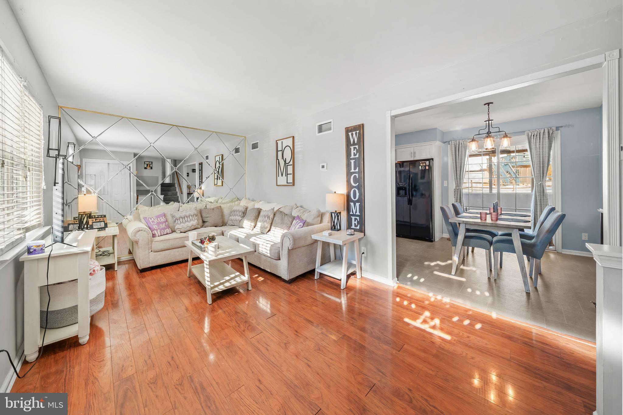 COUNTRY CREEK - Residential