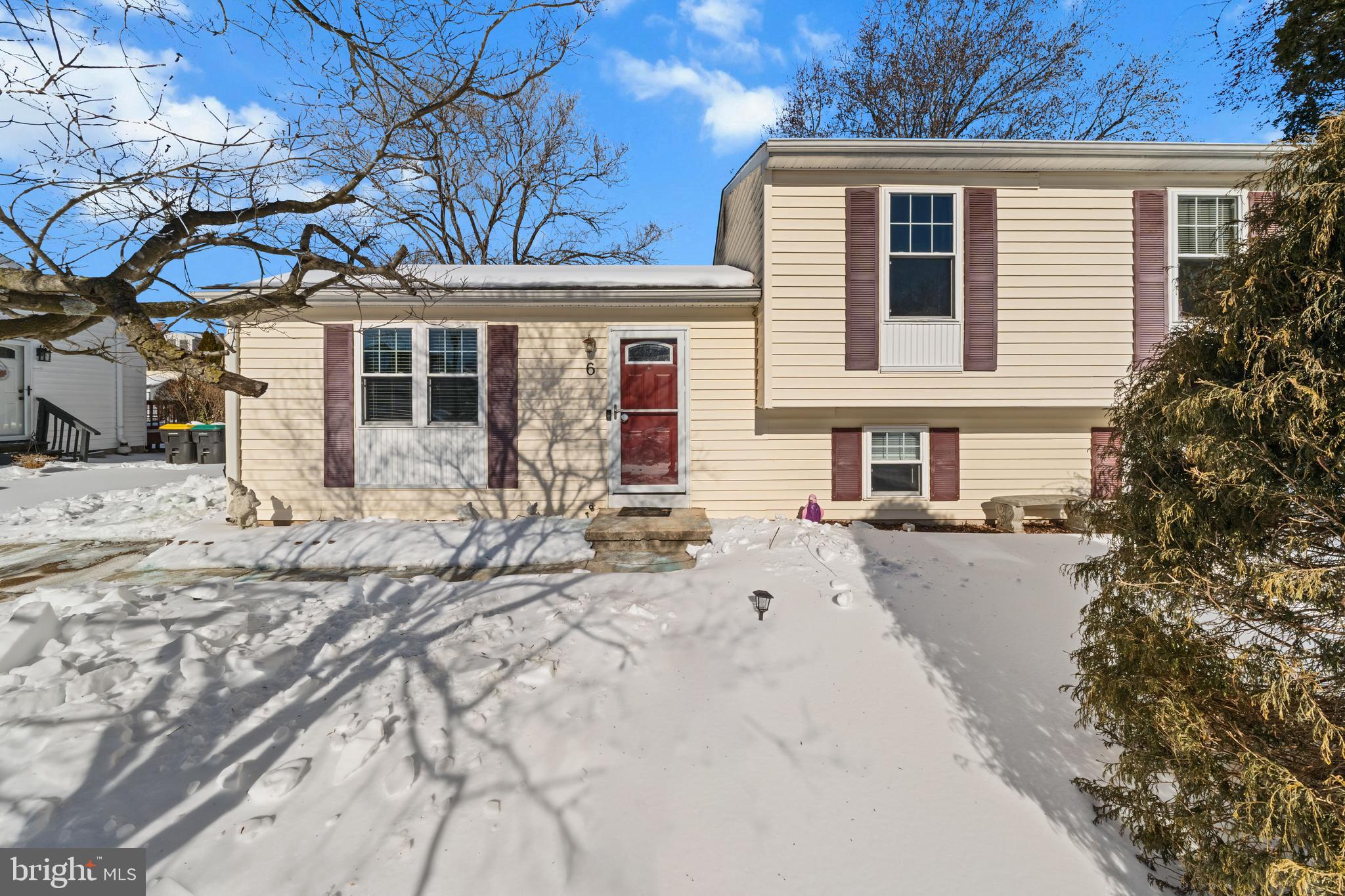 COUNTRY CREEK - Residential