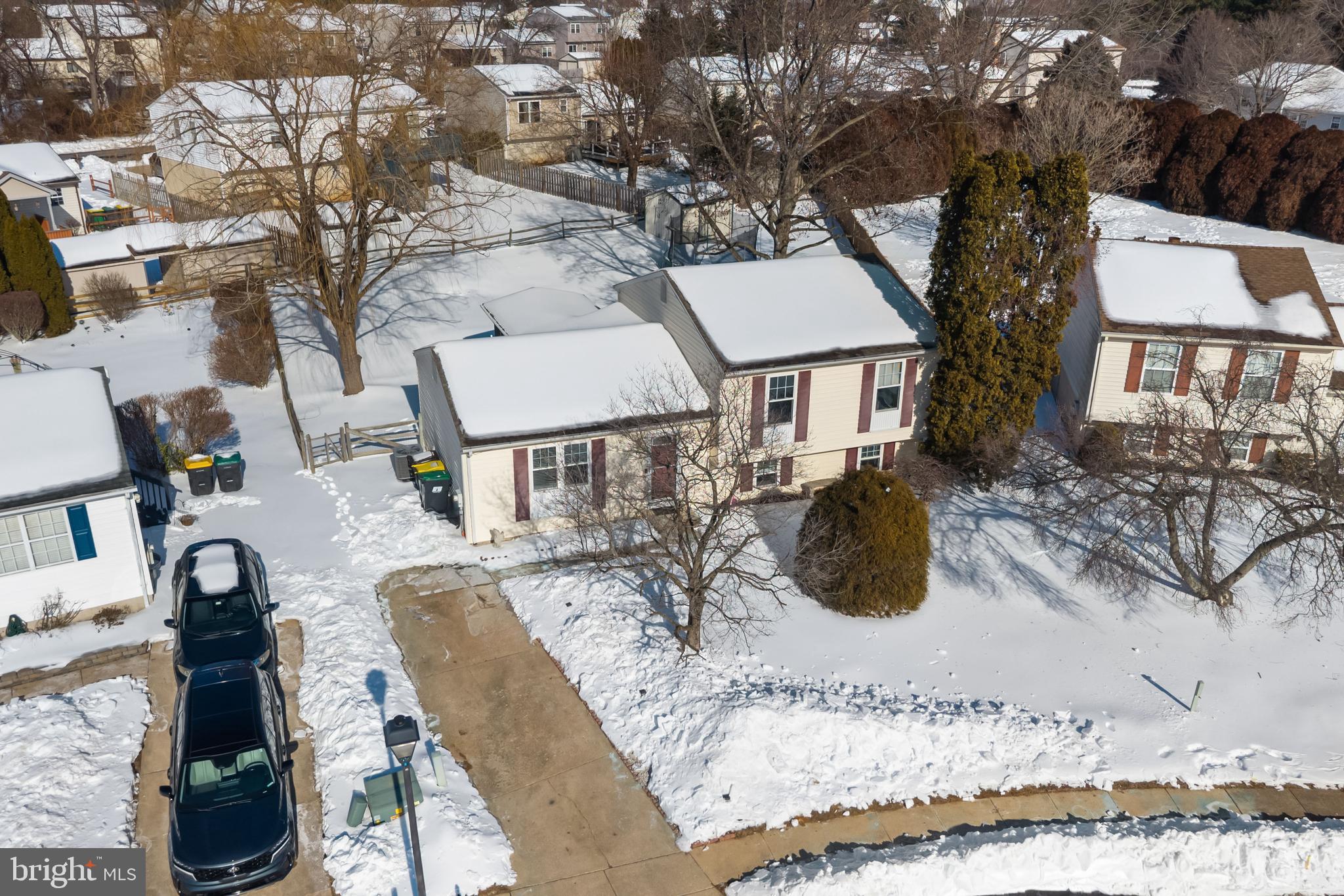 COUNTRY CREEK - Residential