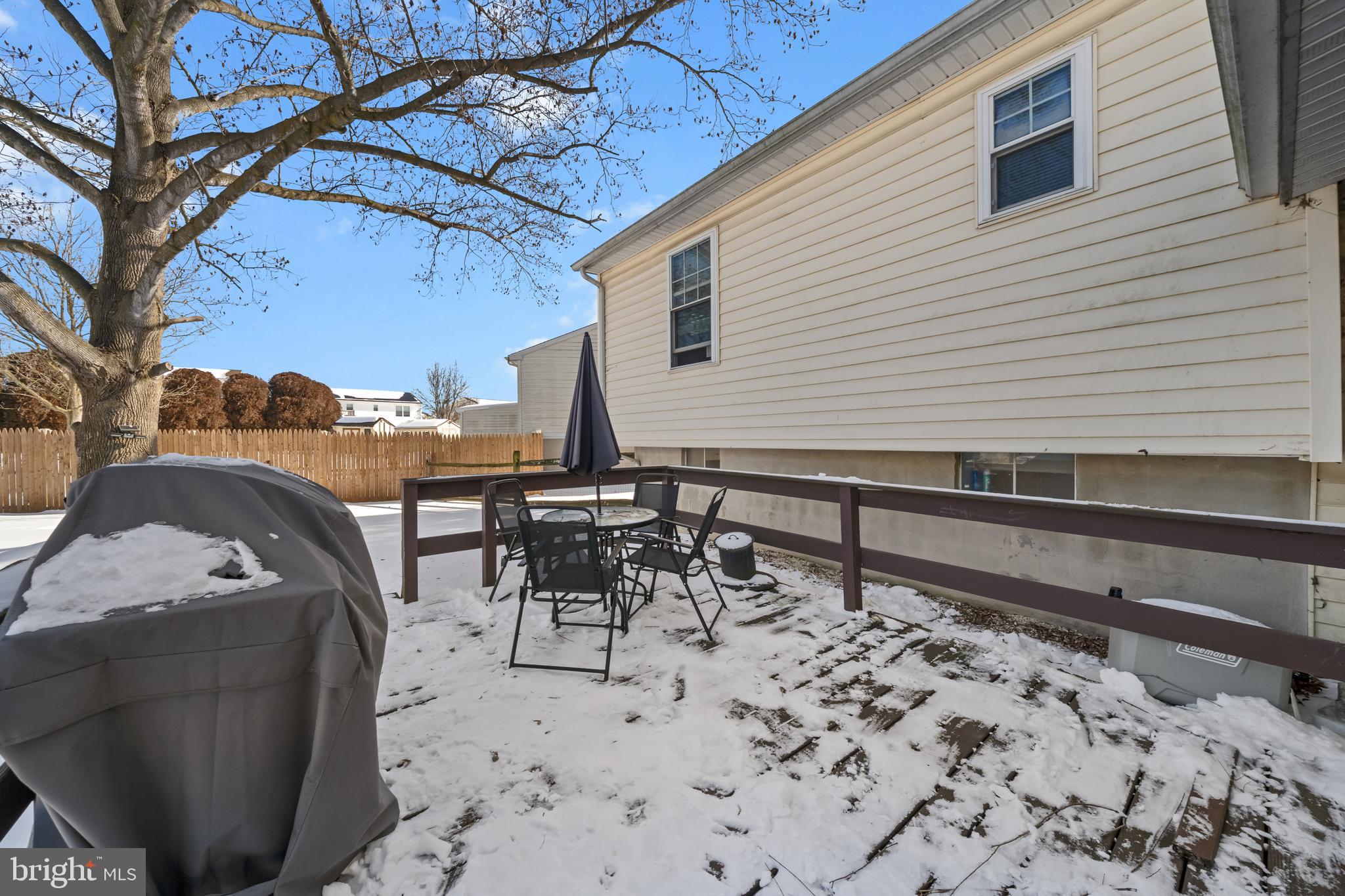 COUNTRY CREEK - Residential