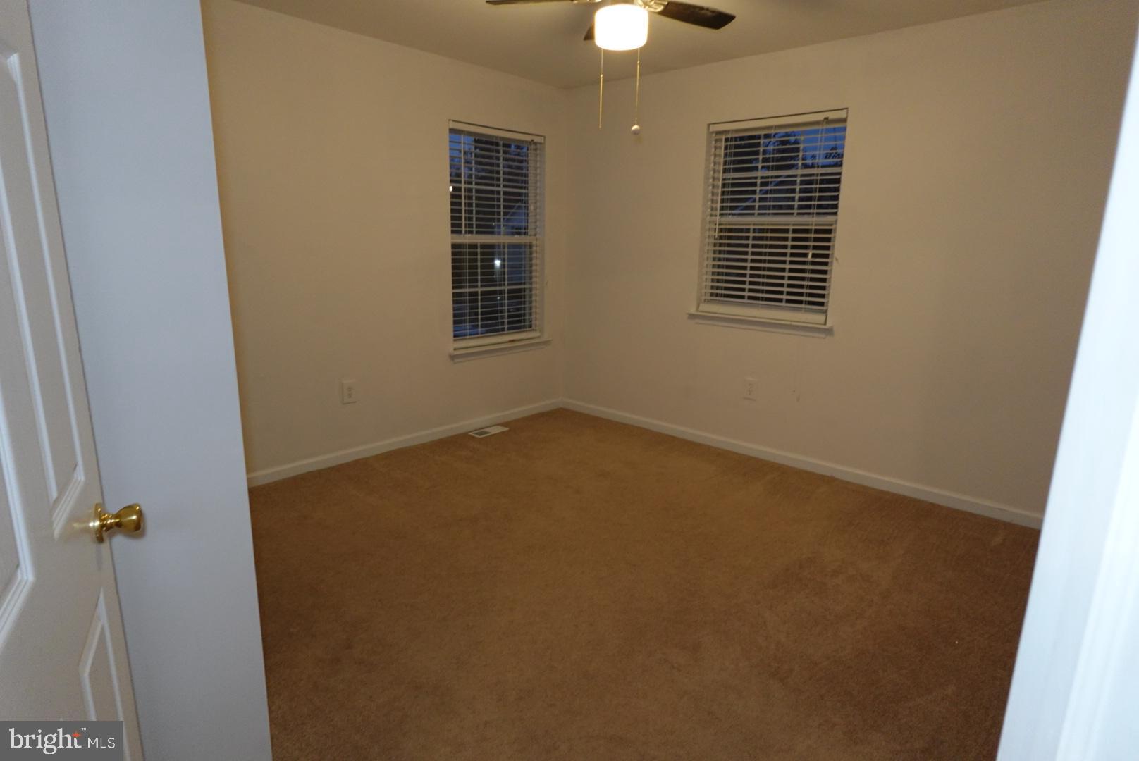 MONTGOMERY MEADOWS - Residential Lease