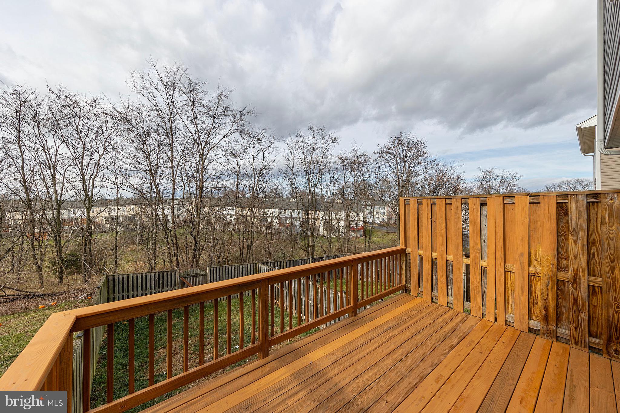 WINDSTONE TOWNHOMES - Residential Lease