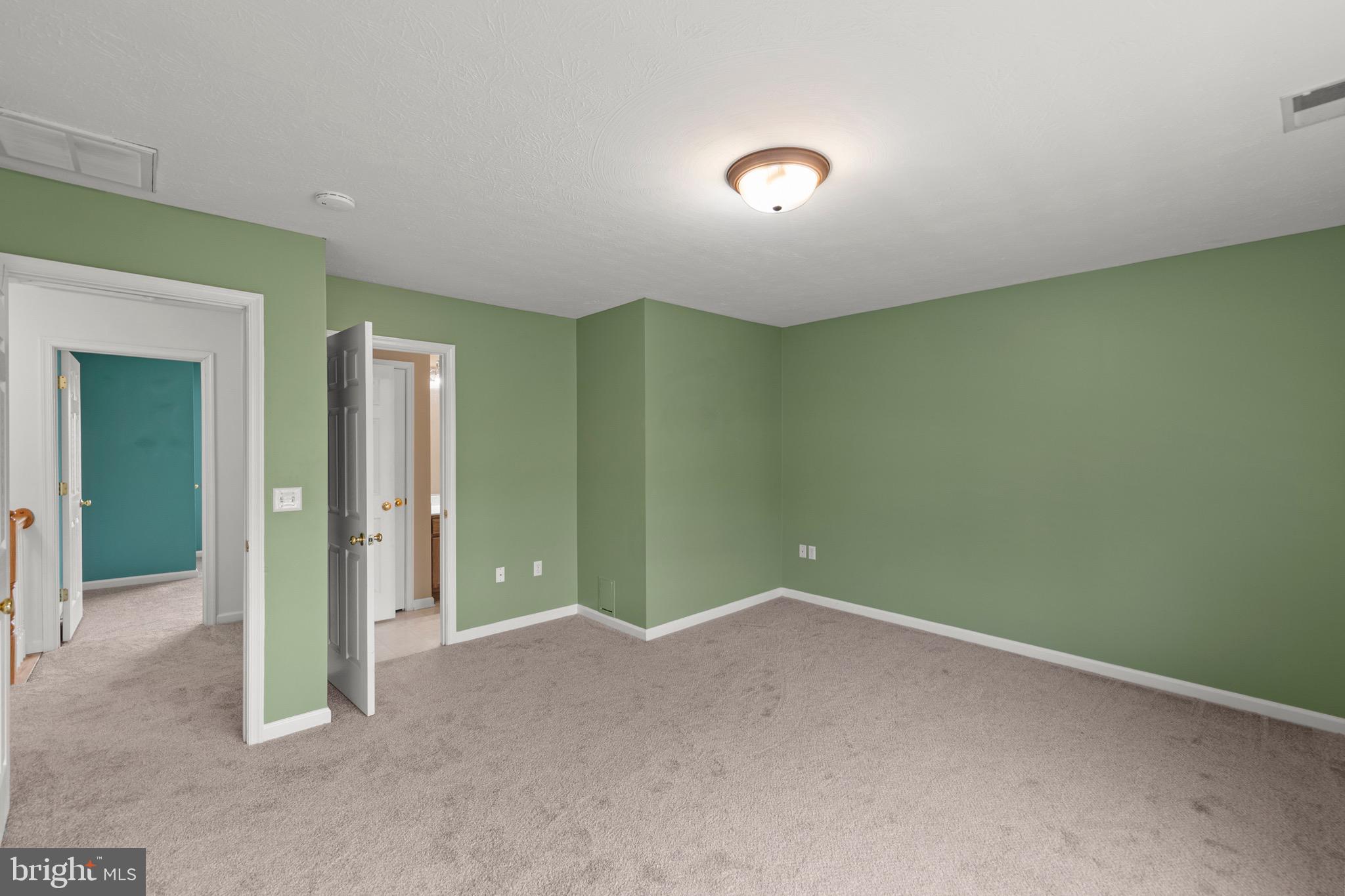 WINDSTONE TOWNHOMES - Residential Lease