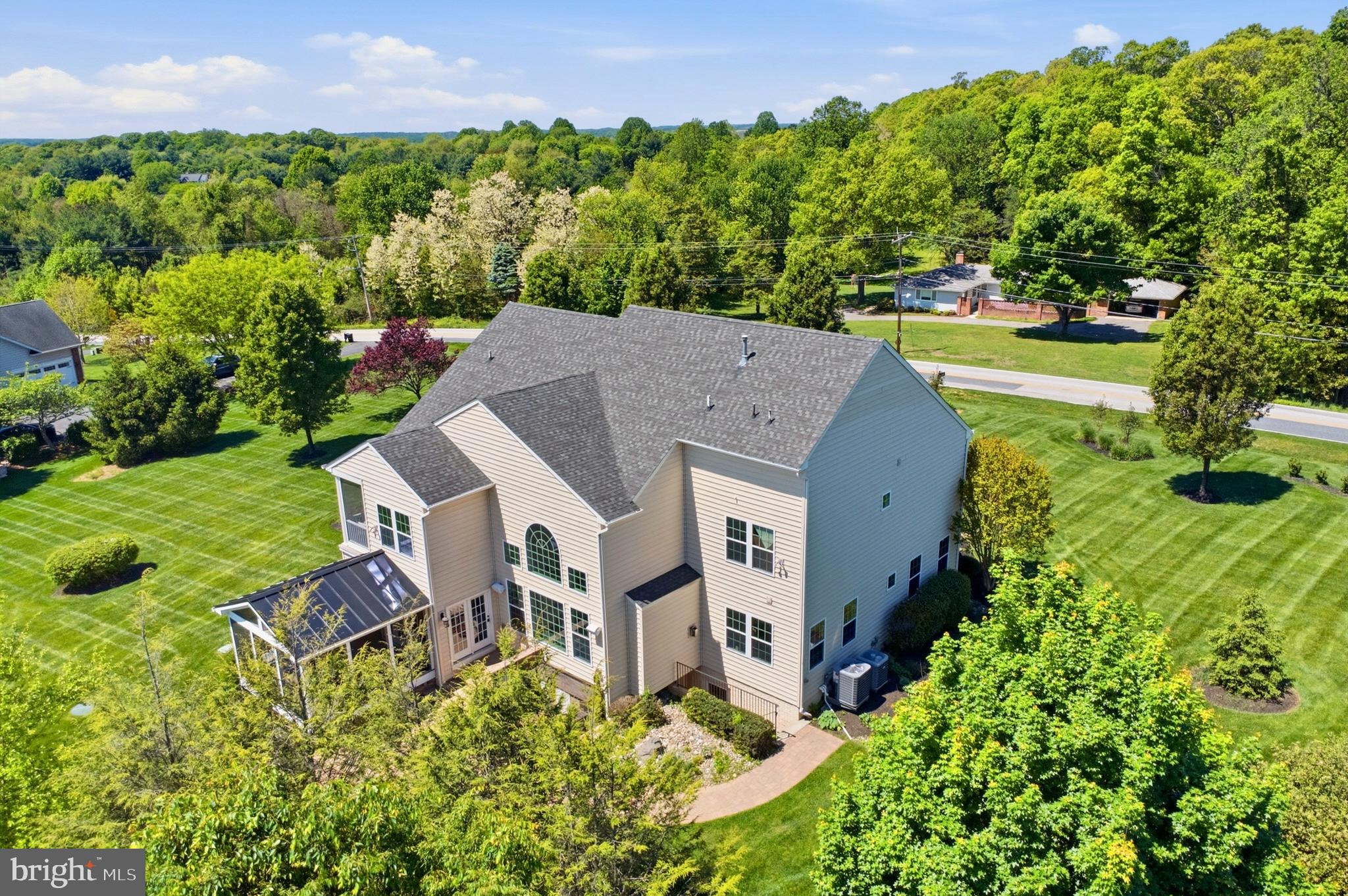 THE WARFIELDS II - Residential