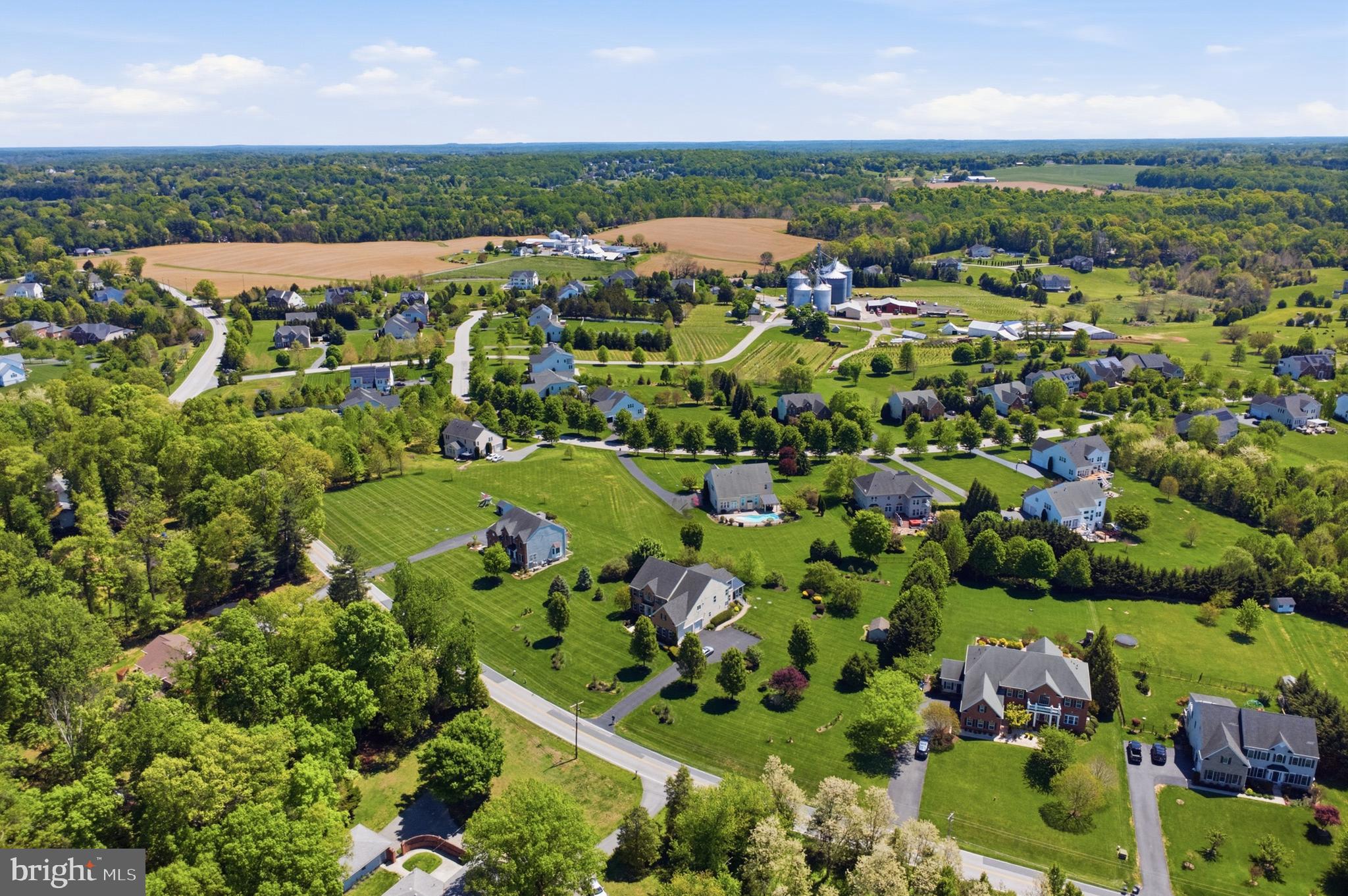 THE WARFIELDS II - Residential