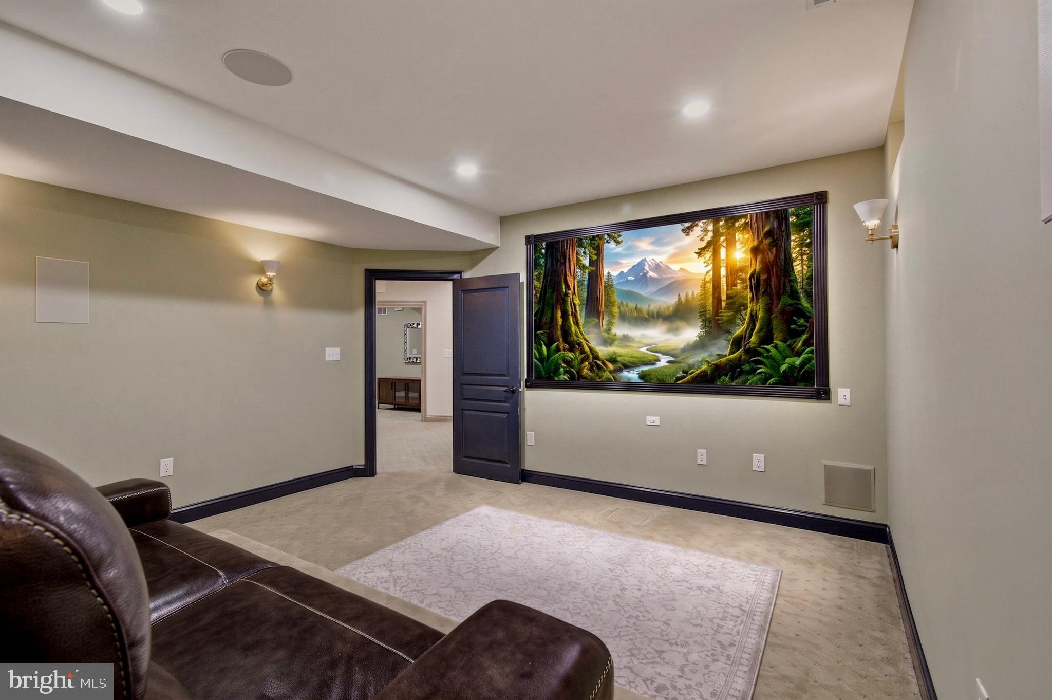THE WARFIELDS II - Residential