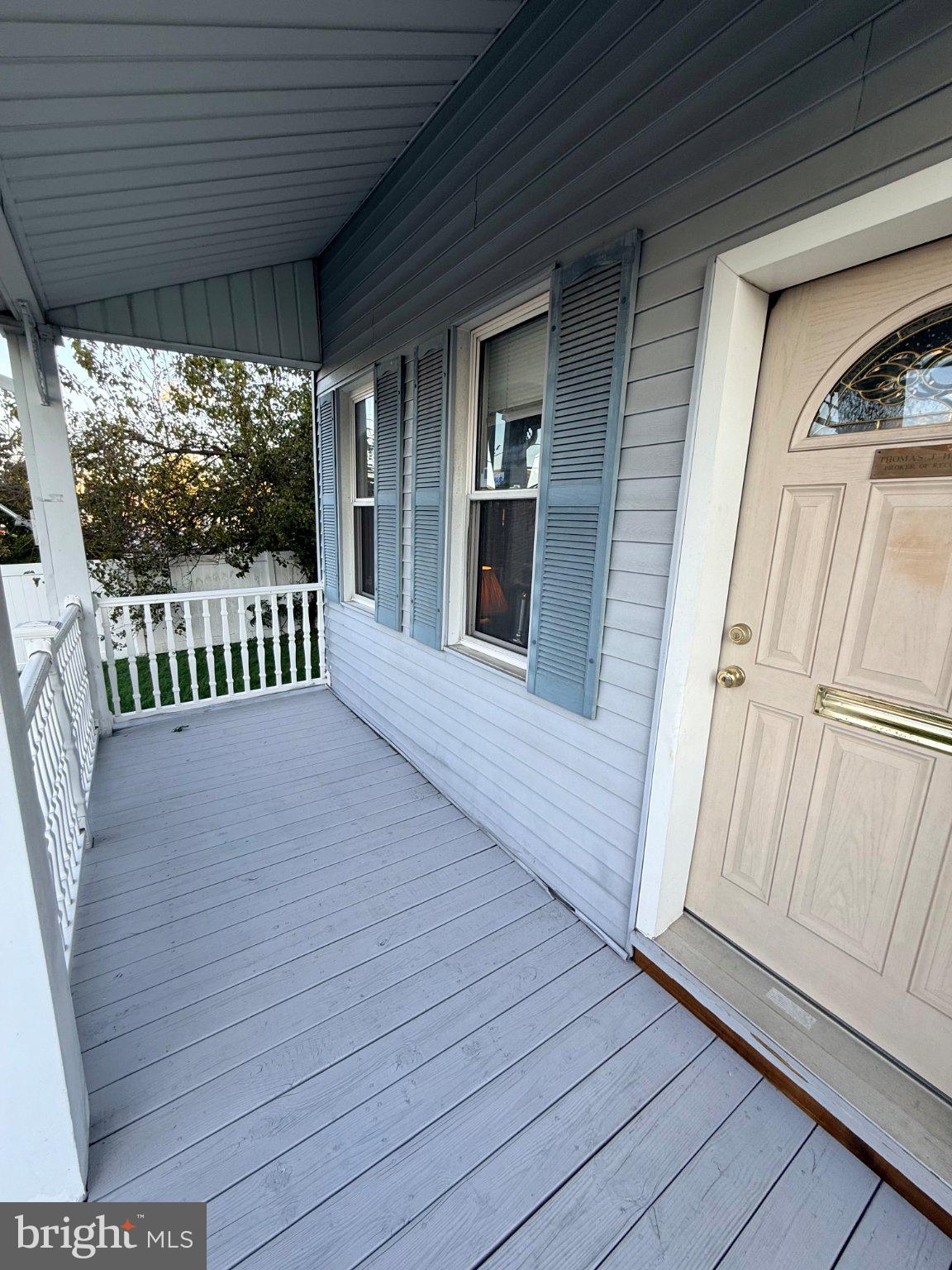 20 W BROWNING ROAD W