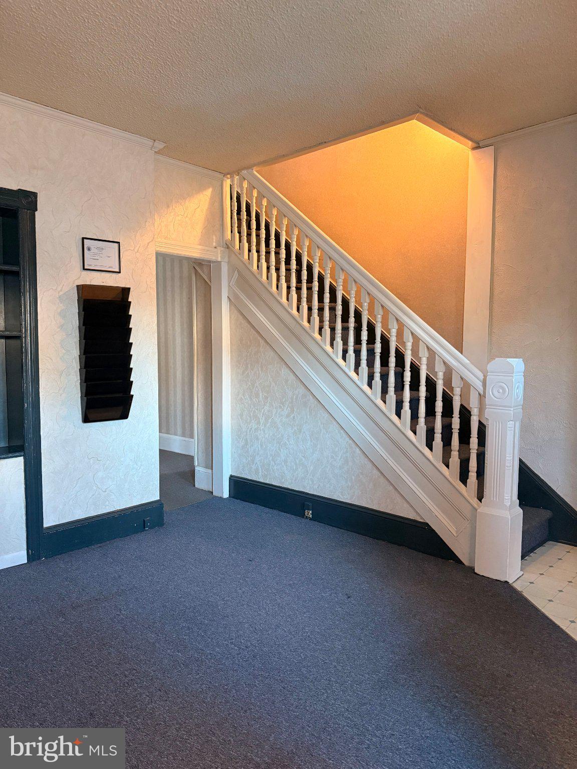 20 W BROWNING ROAD W