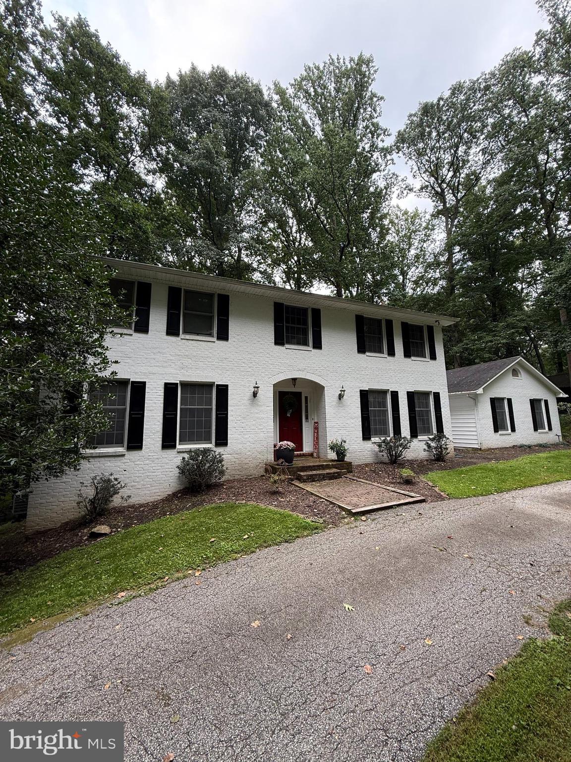 3 TIMBER RUN COURT