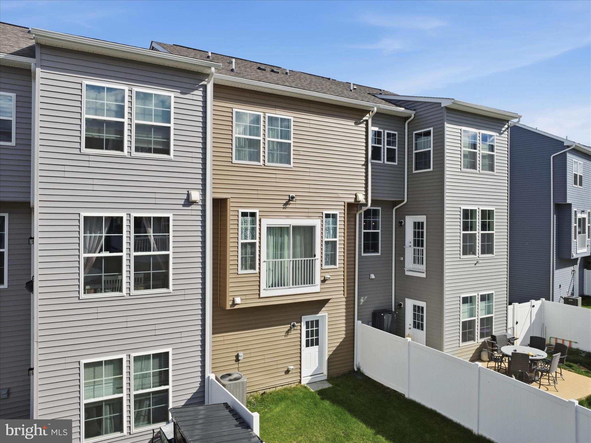 MARTINSBURG STATION - Residential