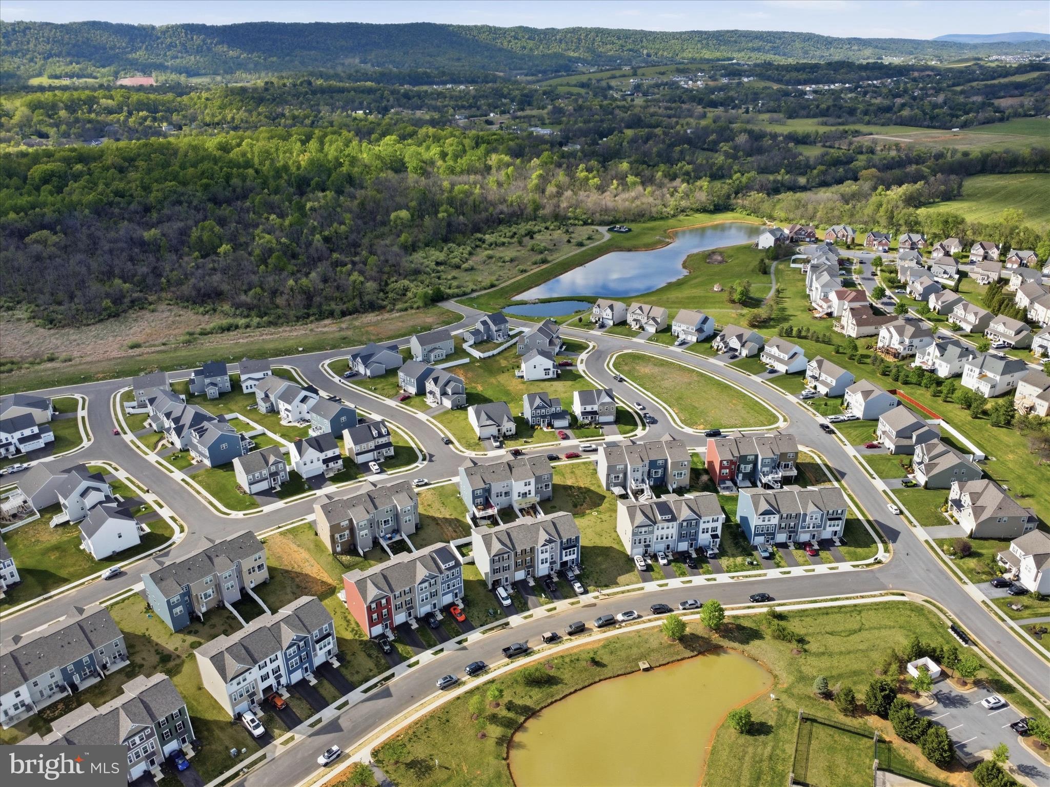 MARTINSBURG STATION - Residential