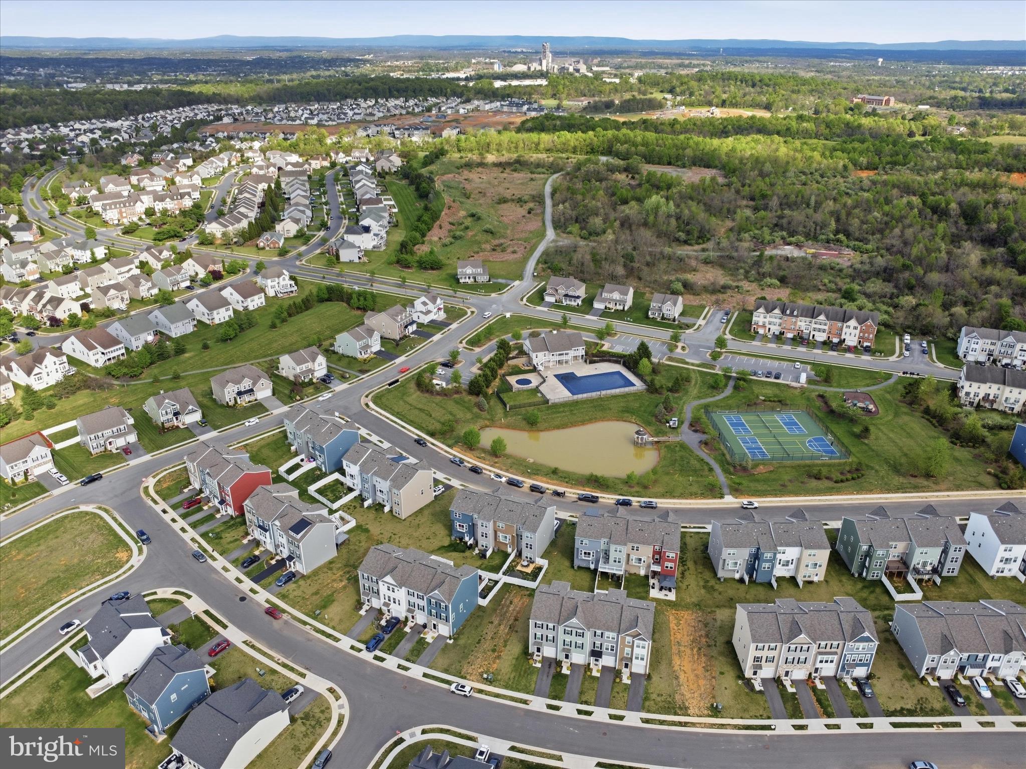 MARTINSBURG STATION - Residential