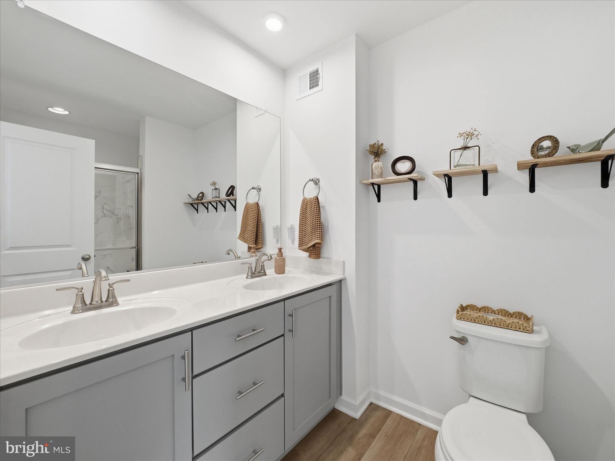 MARTINSBURG STATION - Residential