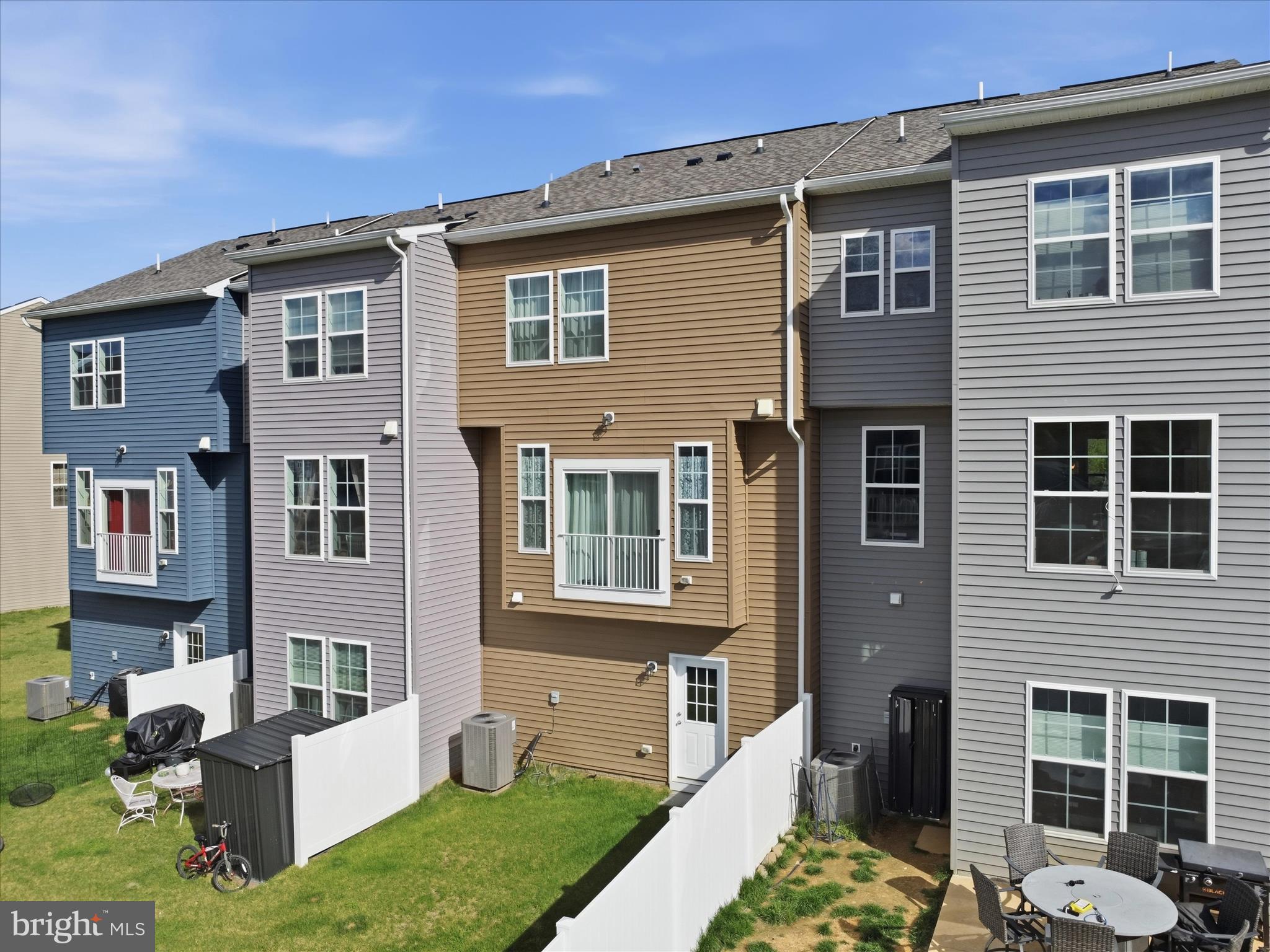 MARTINSBURG STATION - Residential