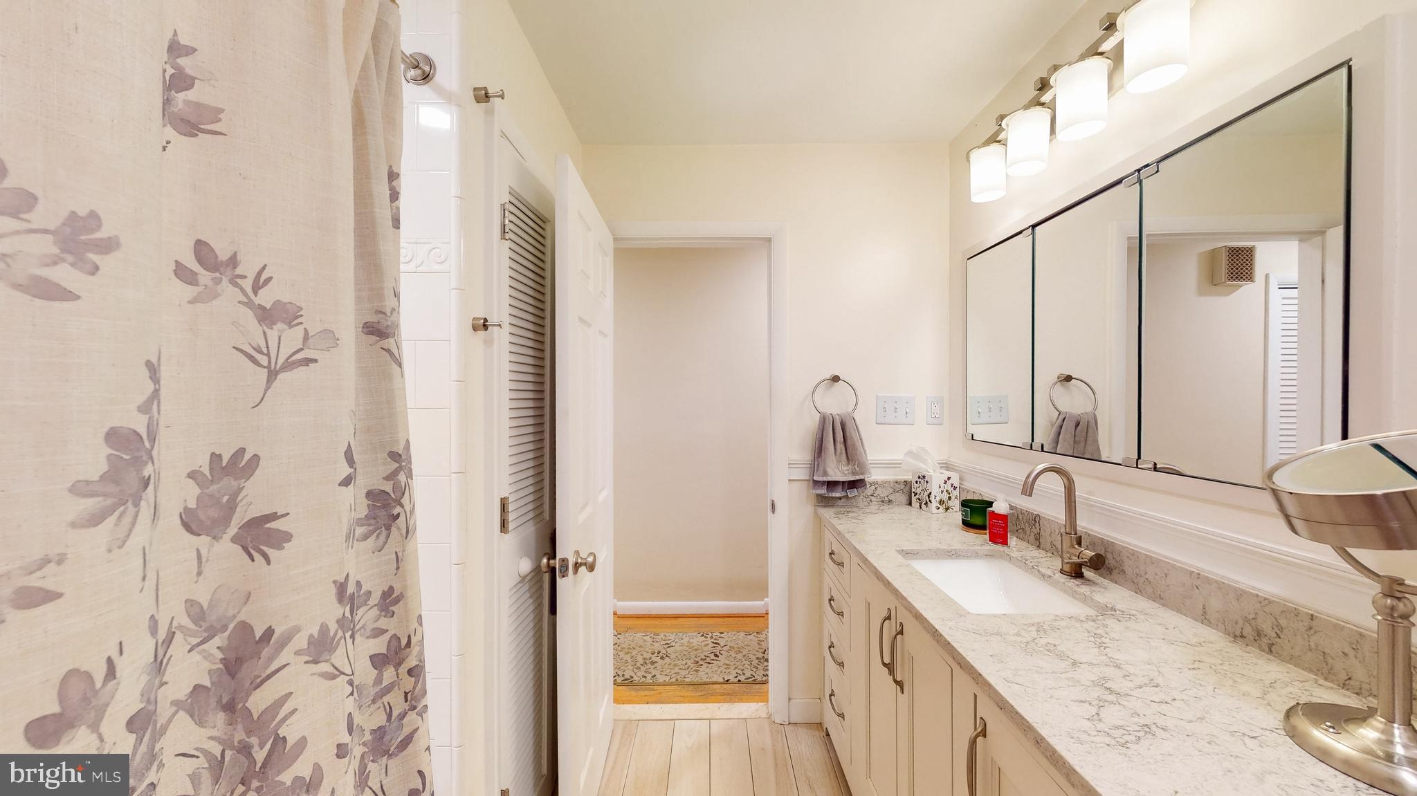 DUNLOGGIN - Residential