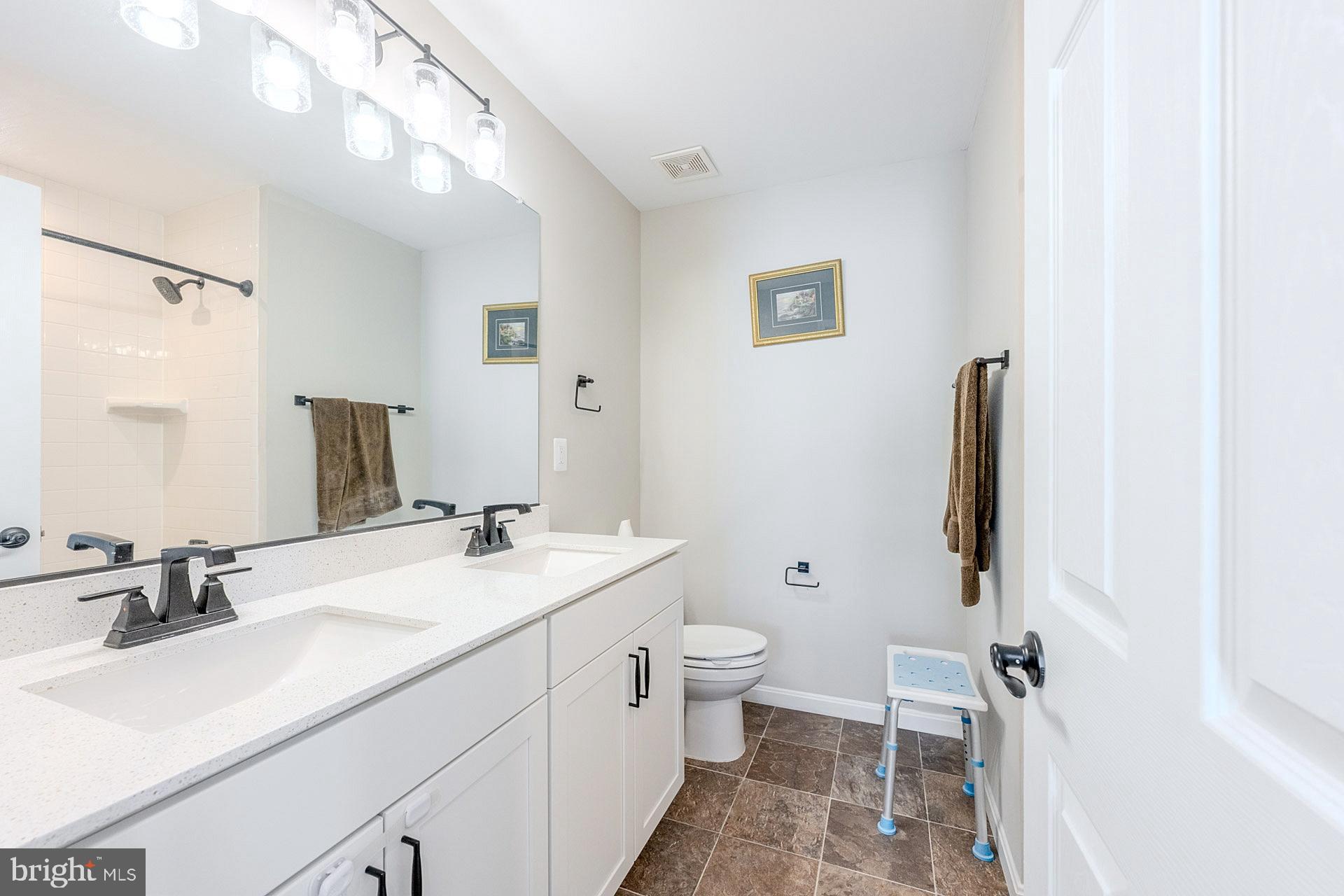 CEDAR SPRING - Residential