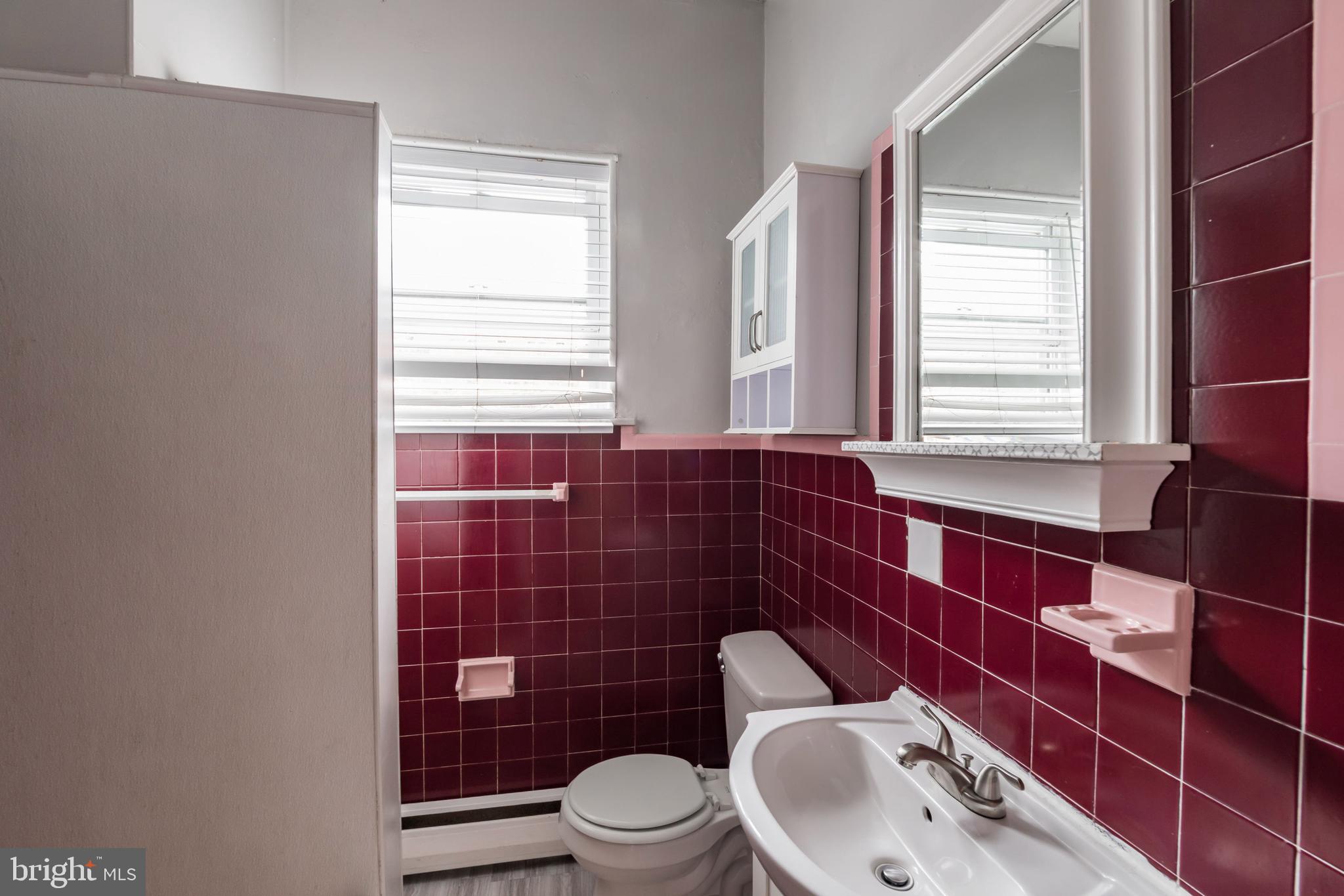 1325 W PORTER STREET UPPER