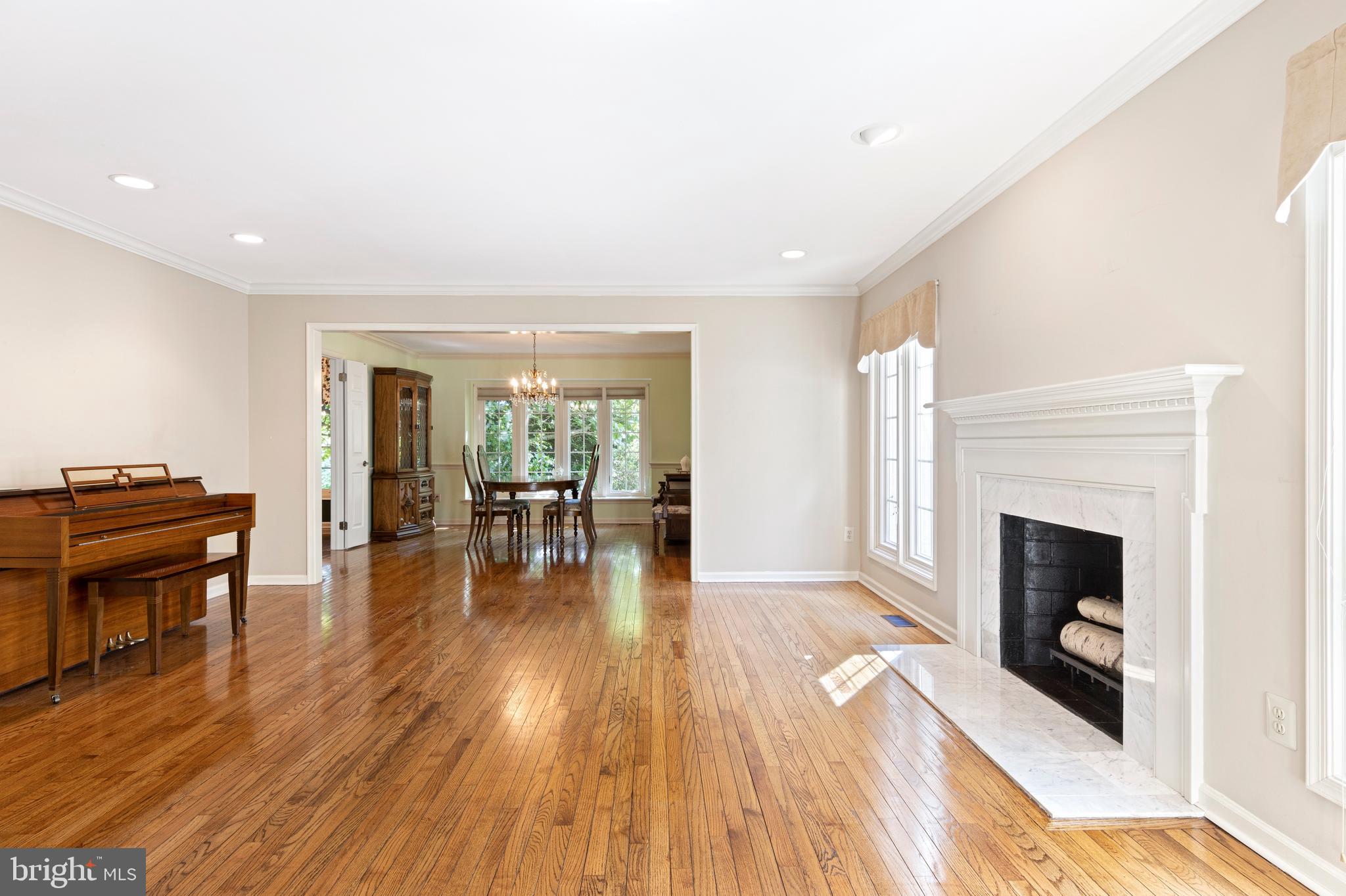 TRIANON - Residential