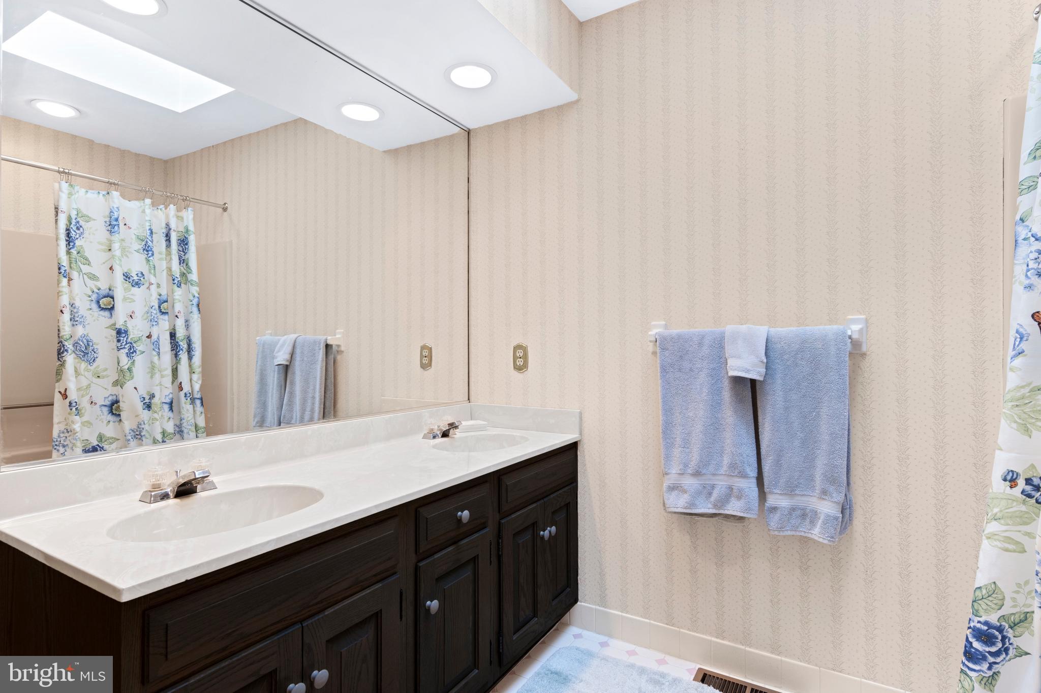 TRIANON - Residential