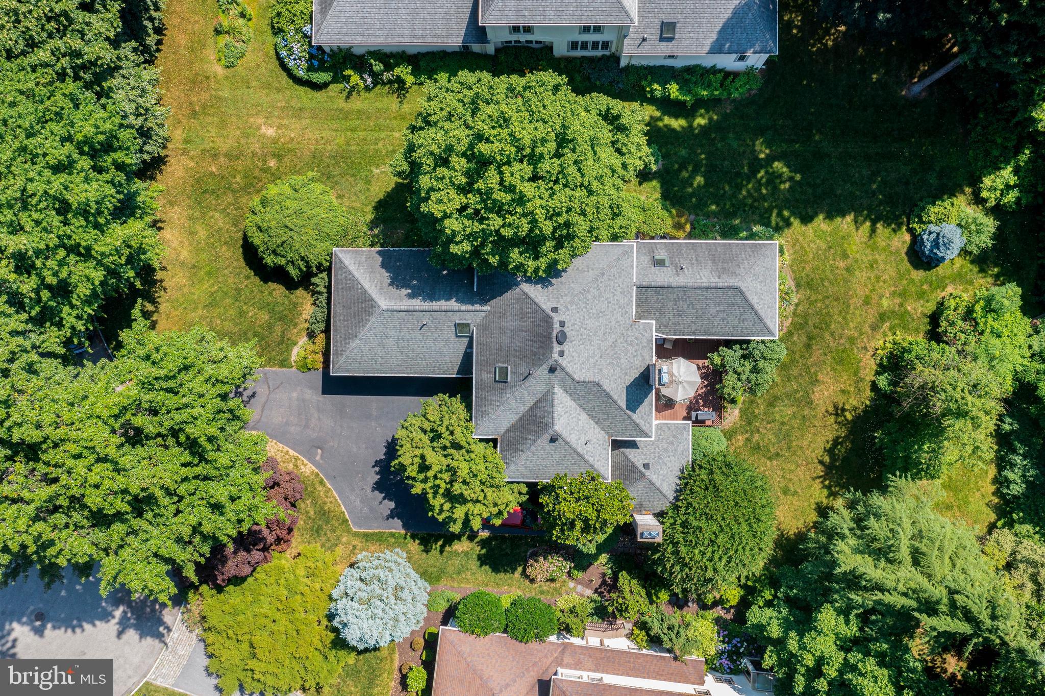 TRIANON - Residential