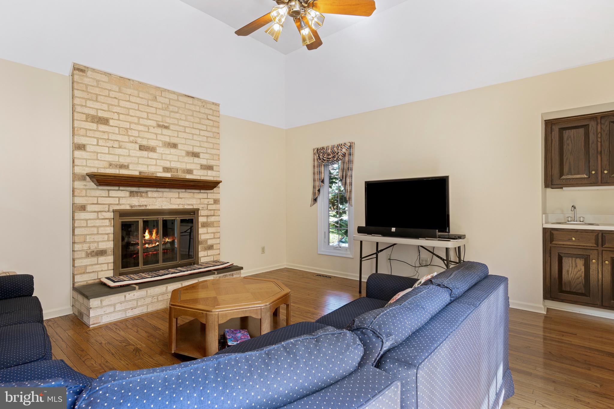 TRIANON - Residential