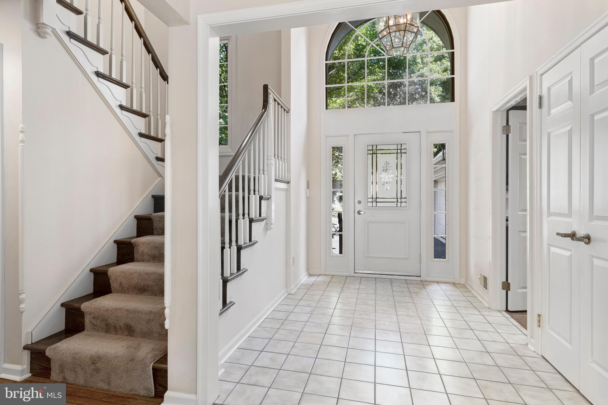 TRIANON - Residential