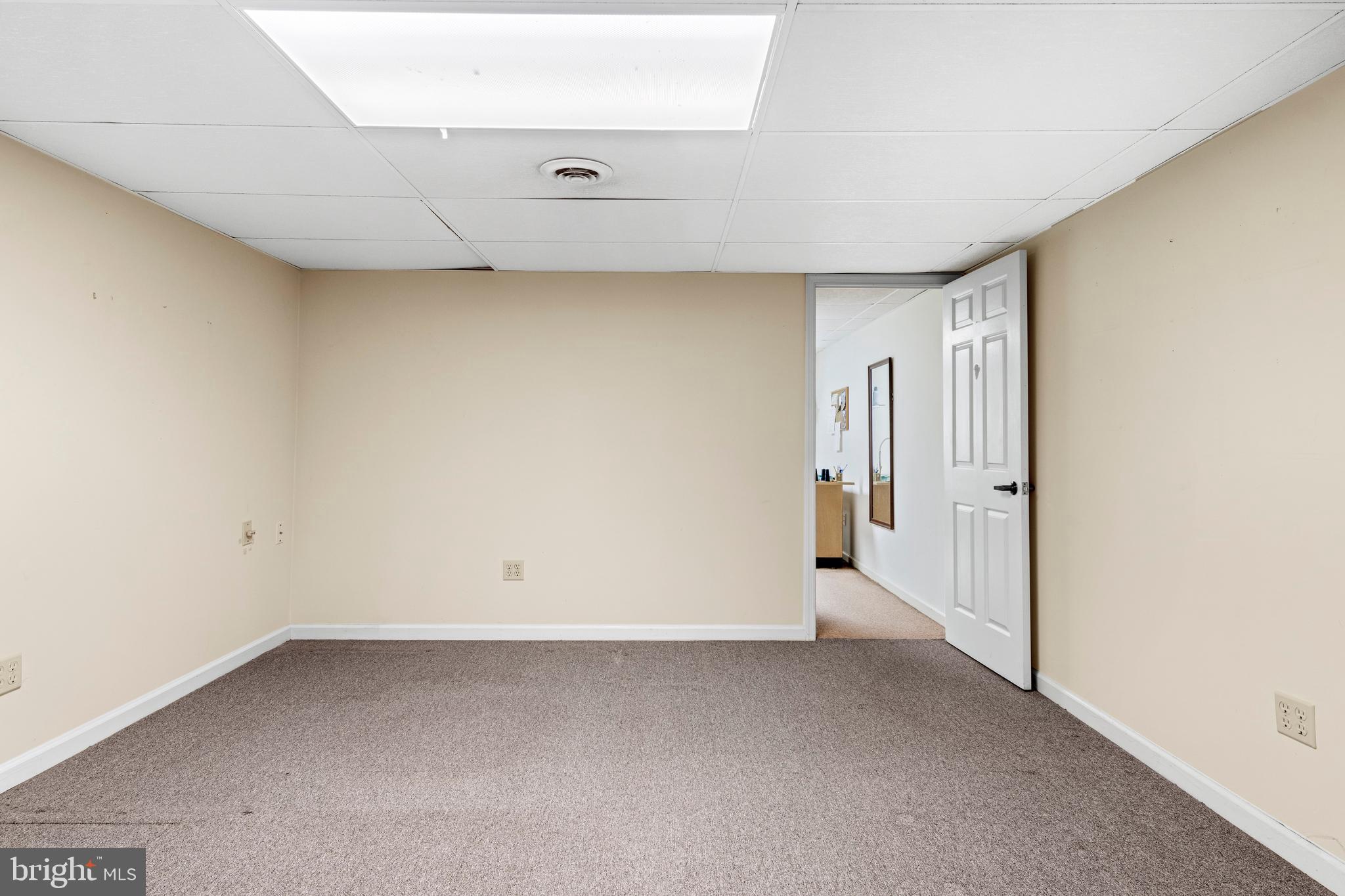 TRIANON - Residential