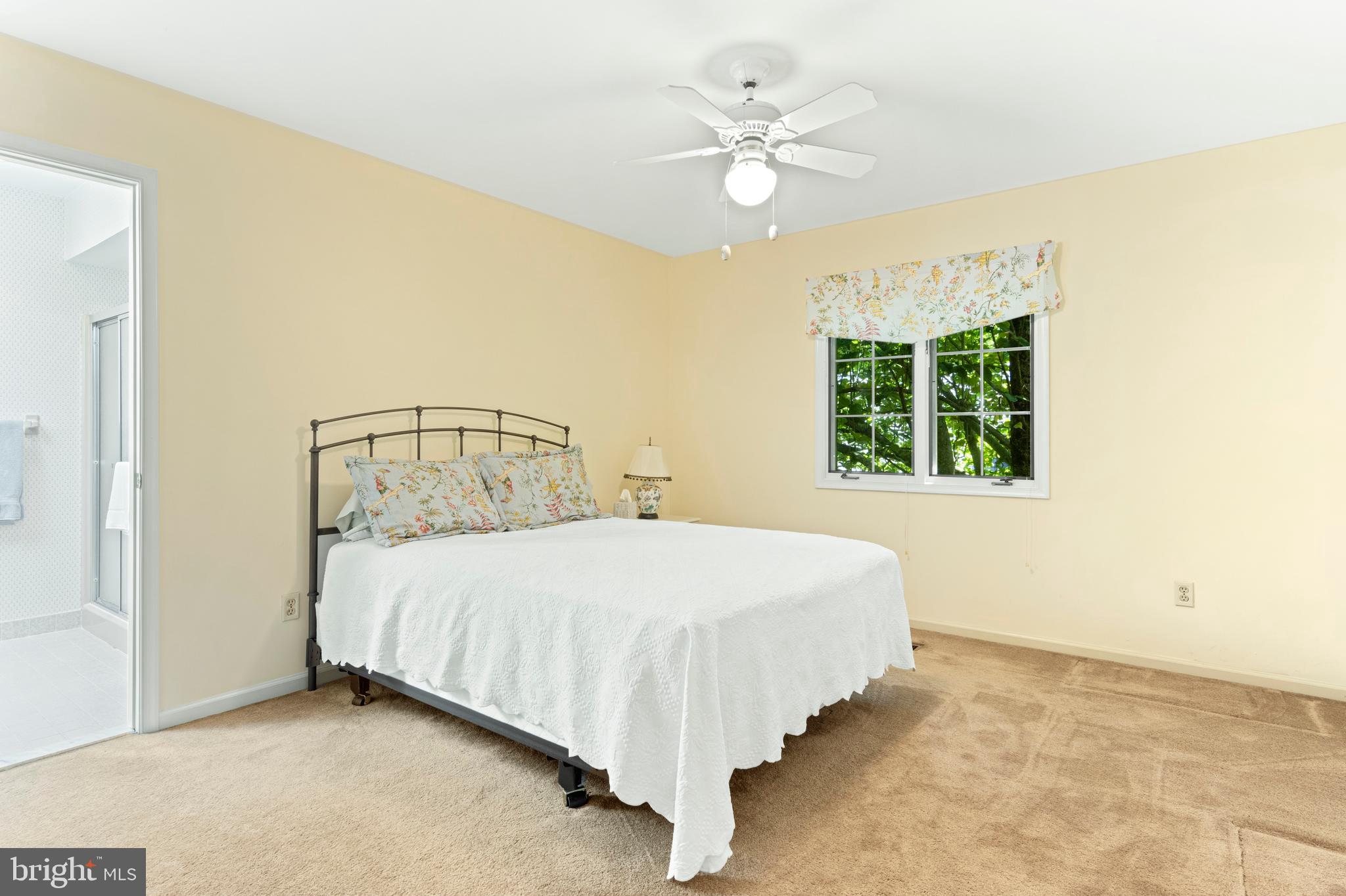 TRIANON - Residential