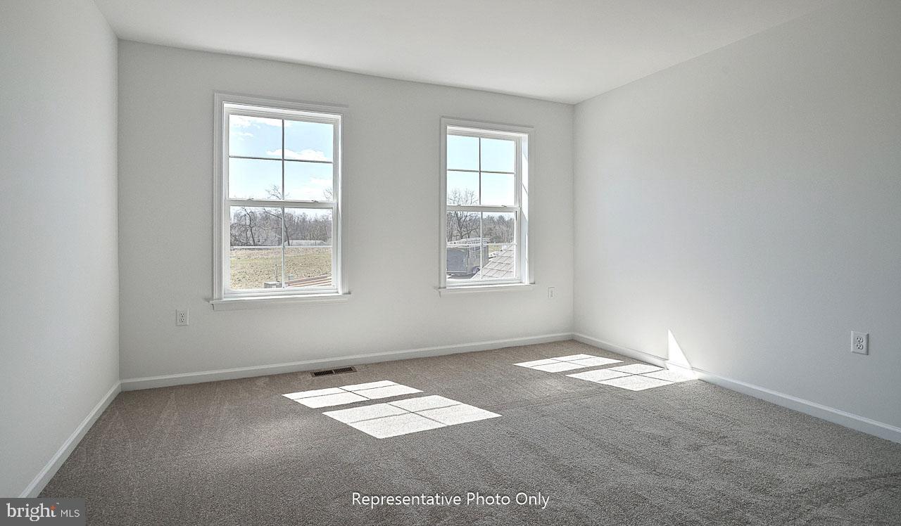 THE TOWNES AT BRIAR CREEK - Residential