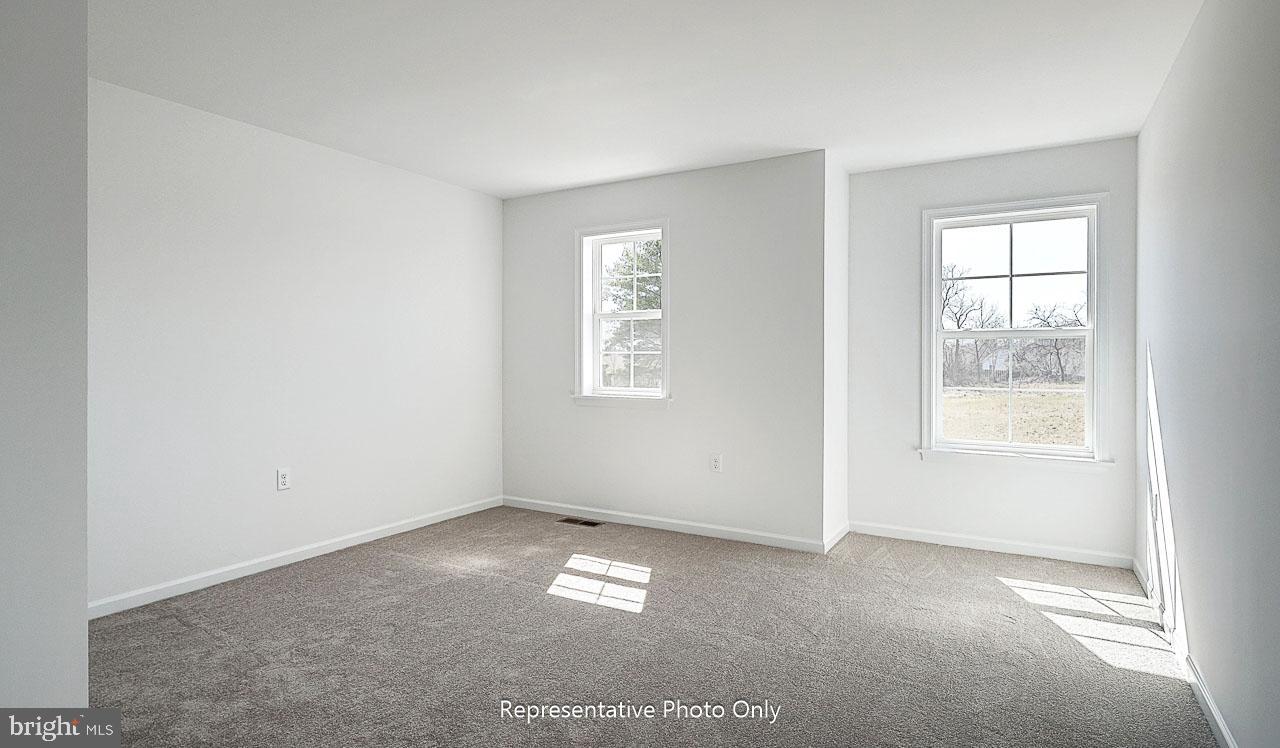 THE TOWNES AT BRIAR CREEK - Residential