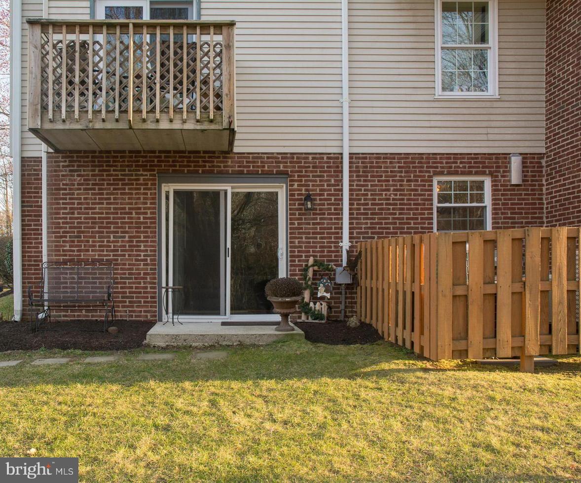 NORTH PORT CONDO - Residential Lease