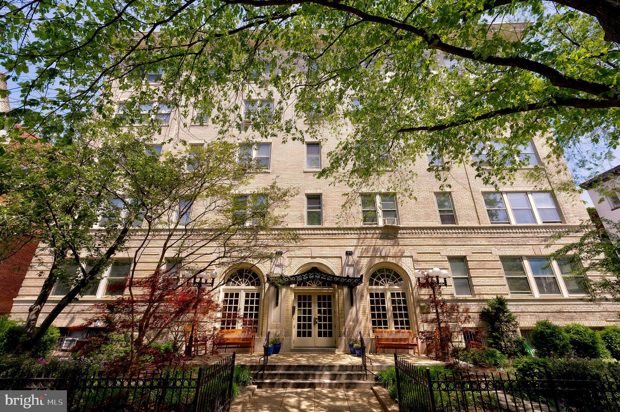 1725 17TH STREET NW 106