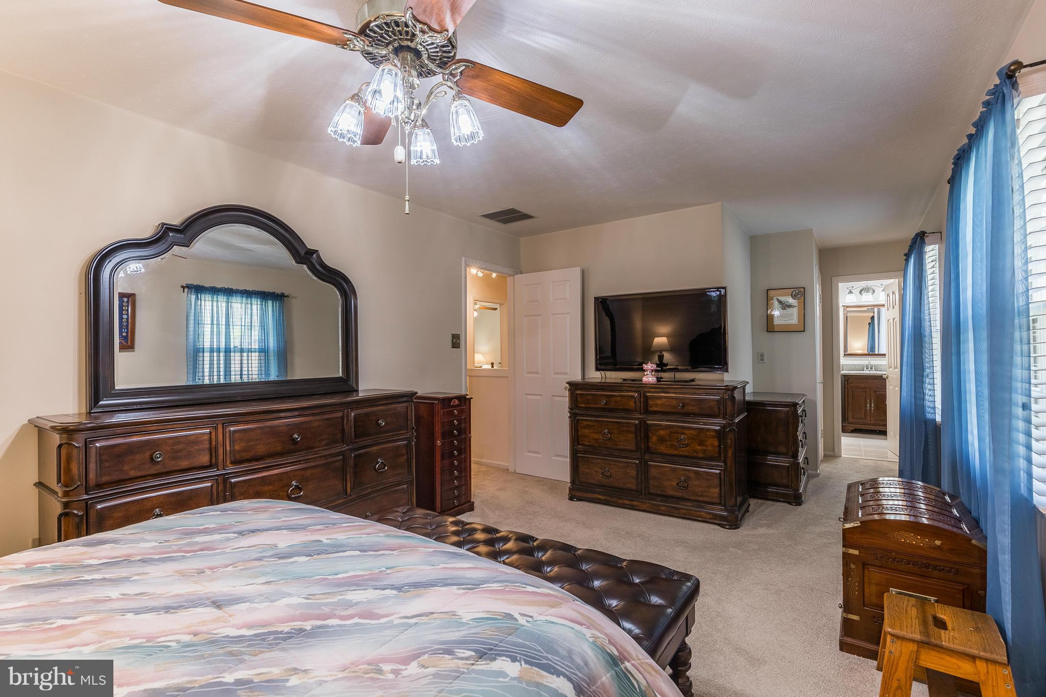 OAK GROVE ESTATES - Residential