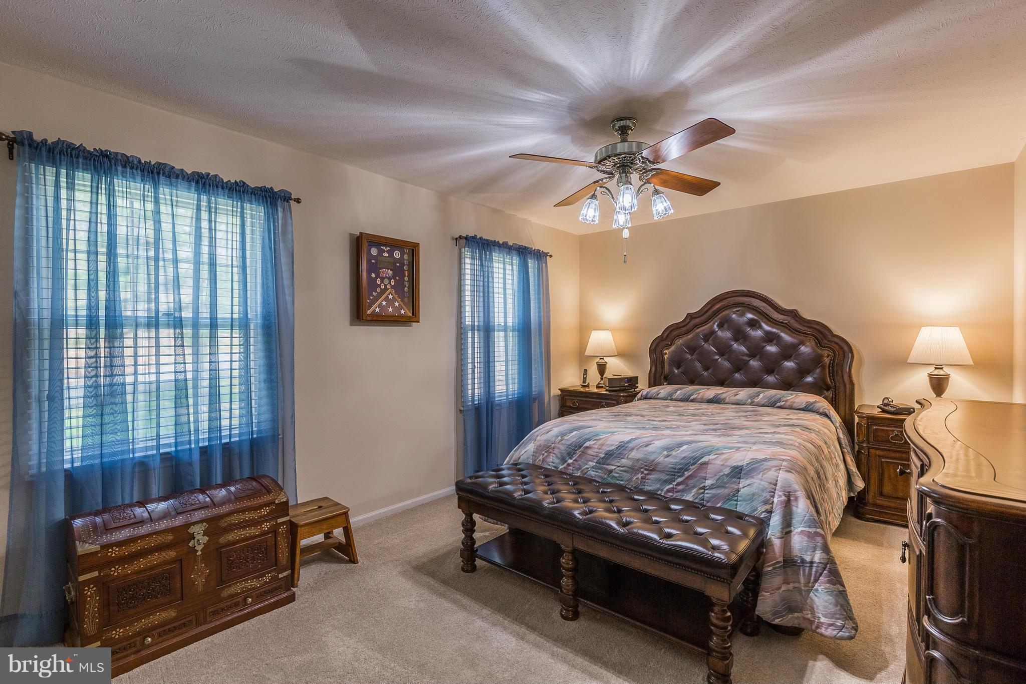 OAK GROVE ESTATES - Residential