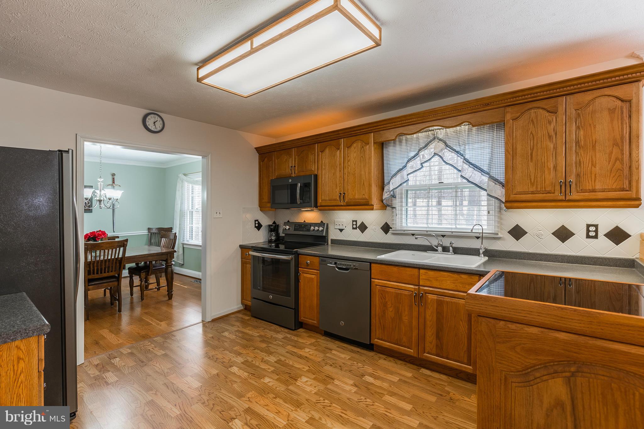 OAK GROVE ESTATES - Residential